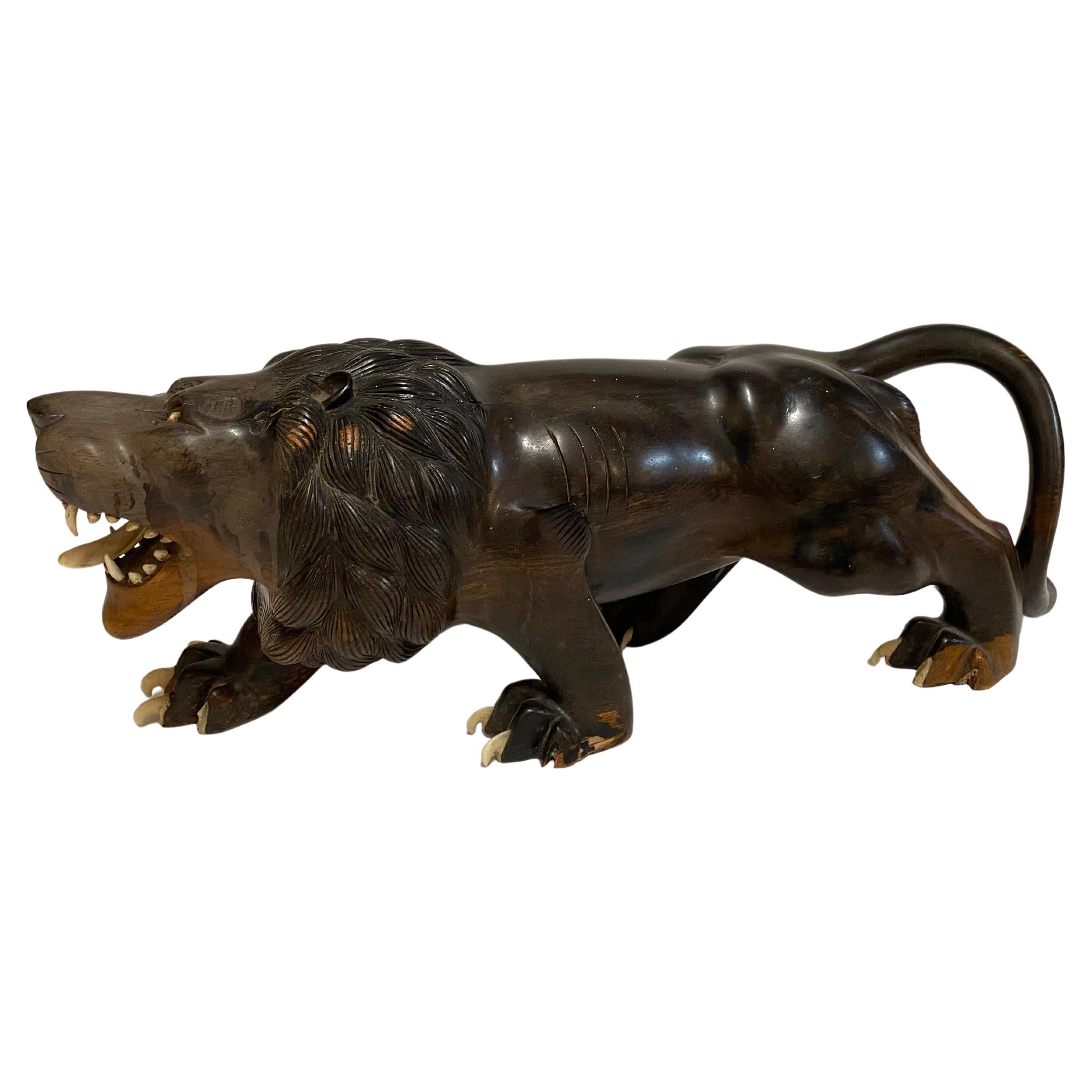 Hand-Carved Meiji Period Carved Lion and Tiger For Sale