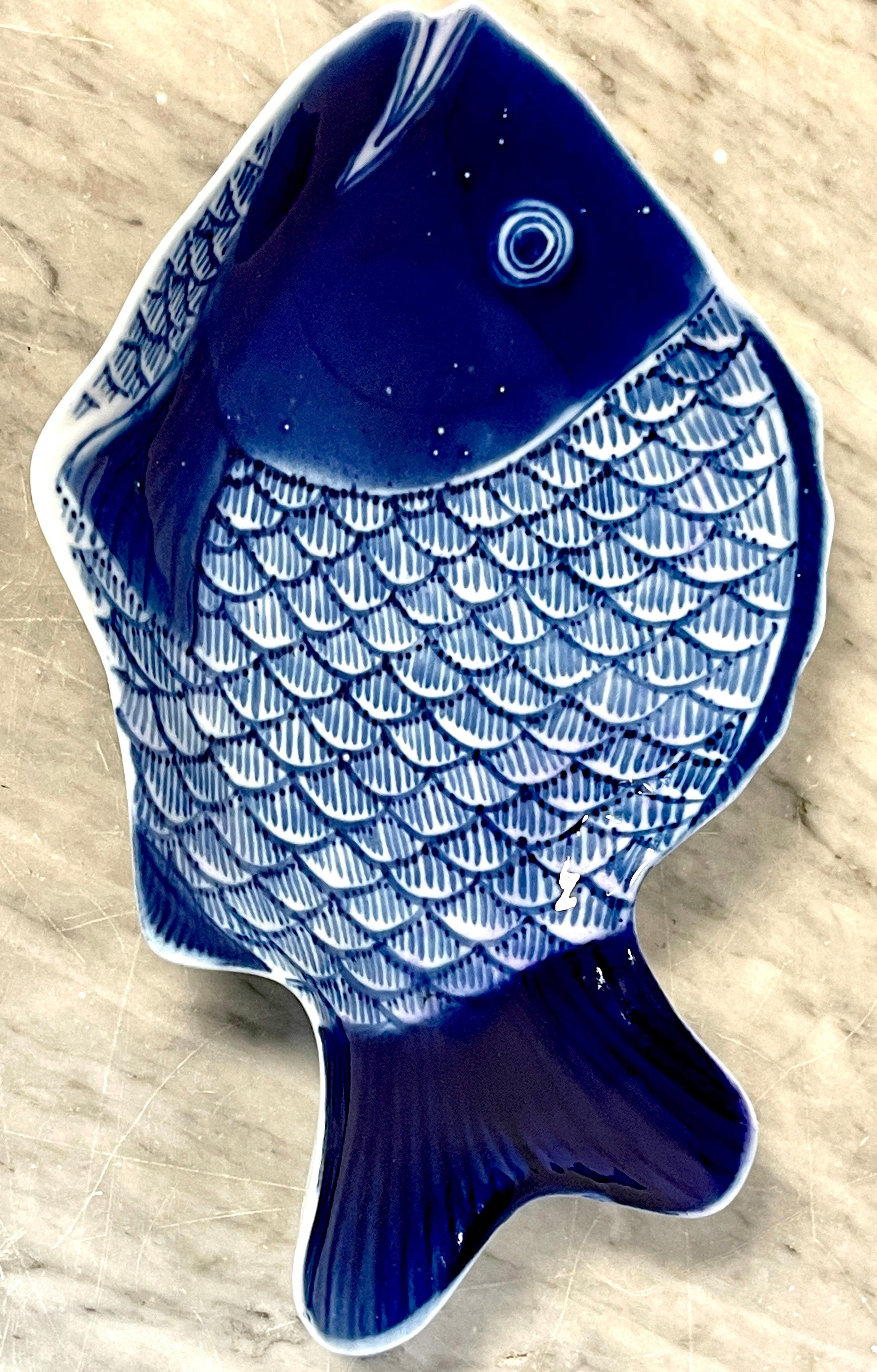 Meiji Period Fukagawa Blue & White Fish Plates, 2 Available For Sale 6