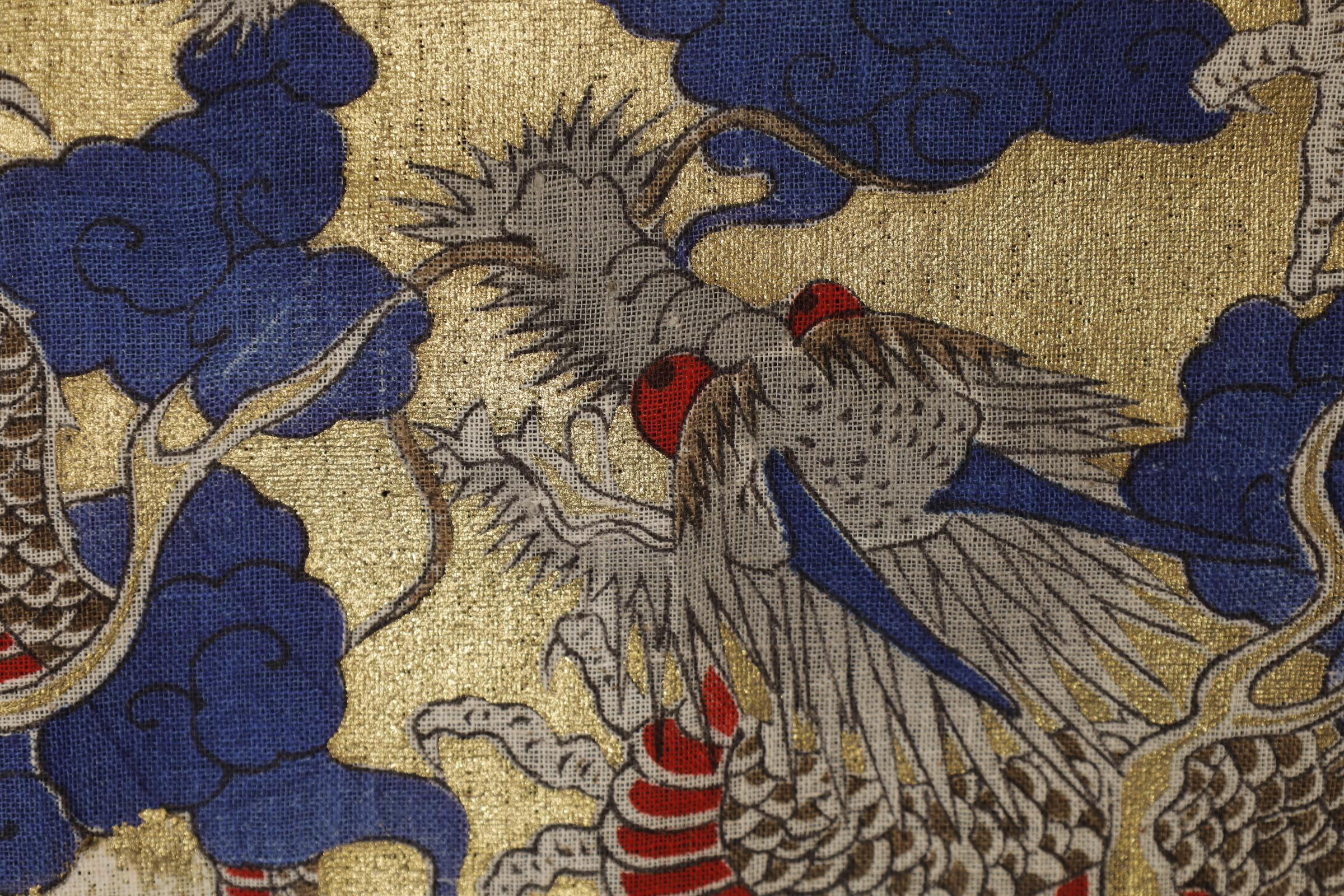 goldene Zabuton-Deckel des Drachens aus der Meiji-Periode von Tanaka Rishichi (1847-1902) im Angebot 1