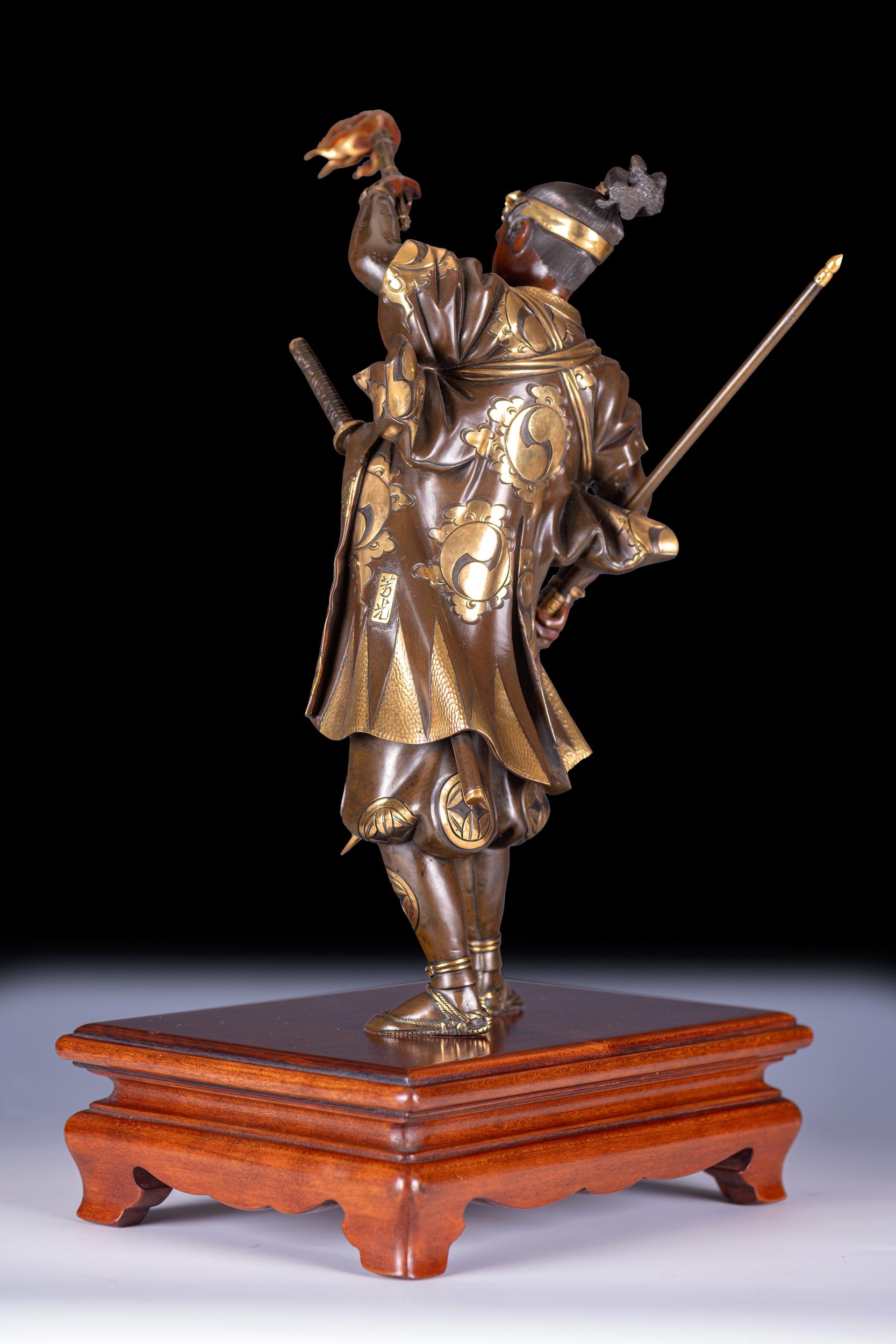 Meiji Period Japanese Bronze Sculpture Of A Samurai Warrior By Yoshimitsu For Sale 3