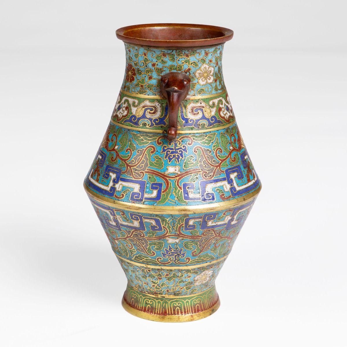 Cloissoné Meiji Period Japanese Cloisonné Vase with Polychrome Enamel For Sale