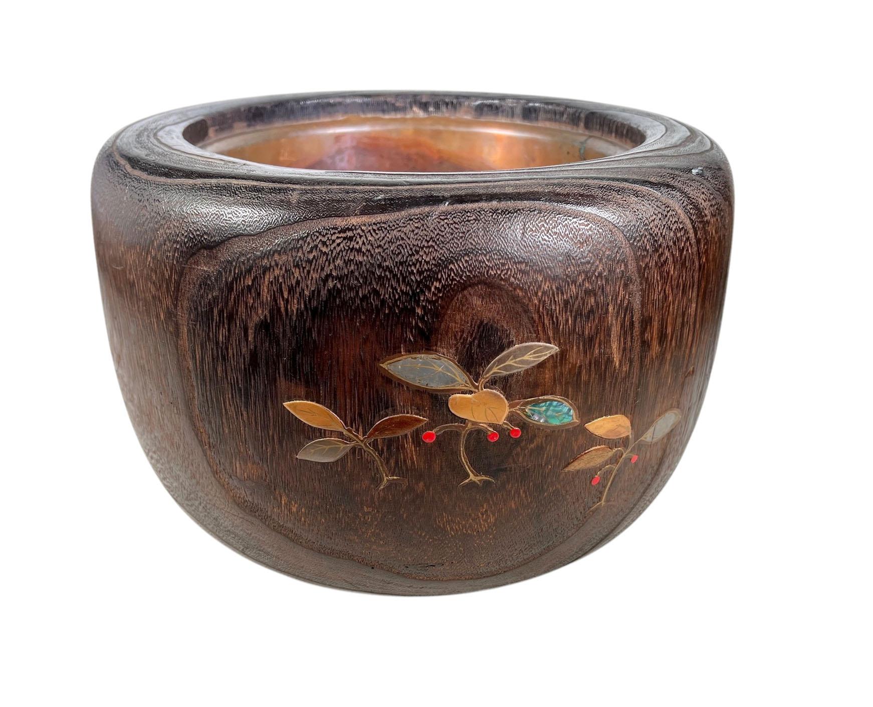 Cuivre Hibachi japonais de la période Meiji avec aigle doré en vente