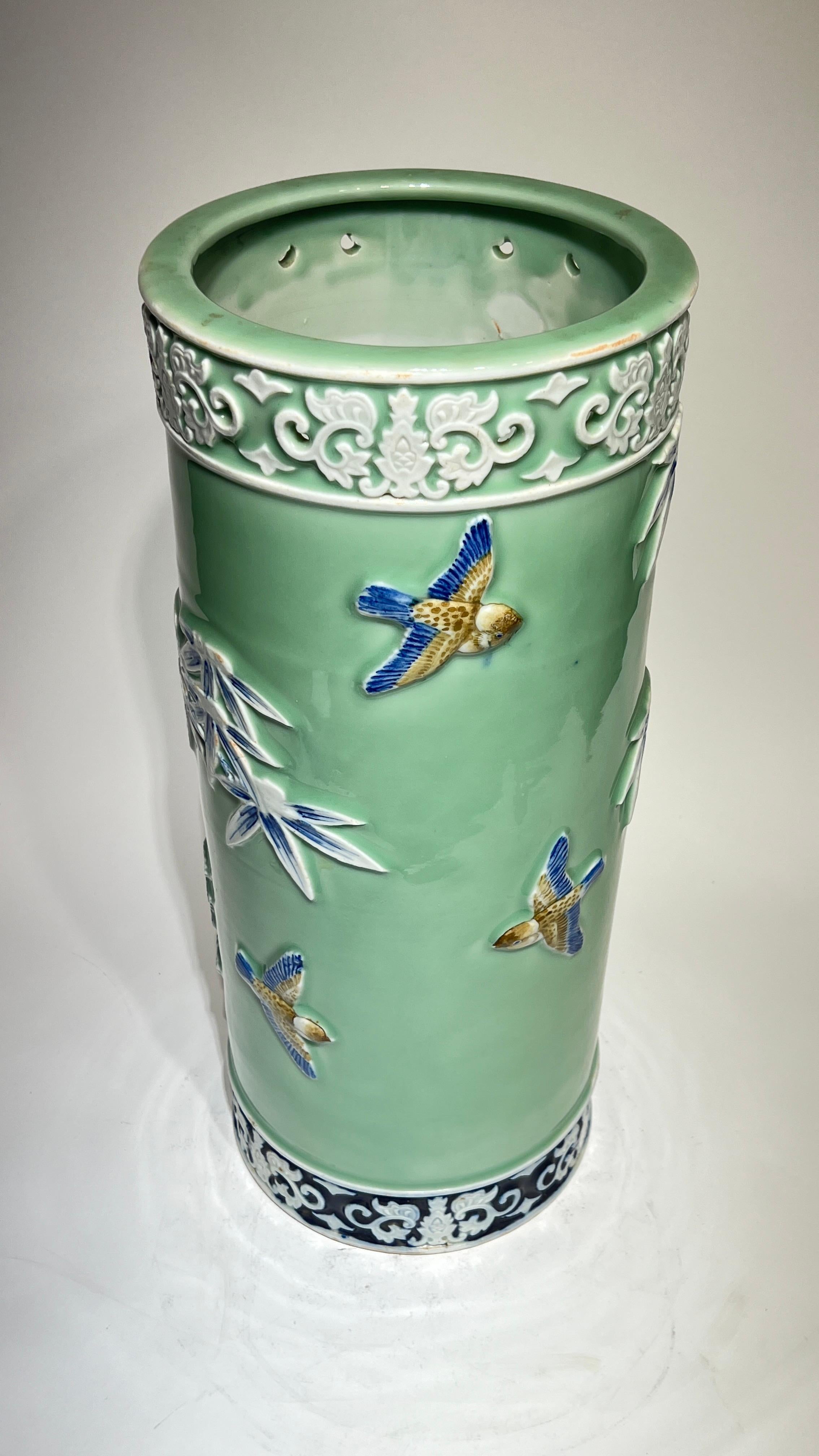 Periodo Meiji  Japonés  Paragüero de porcelana siglo XX en venta