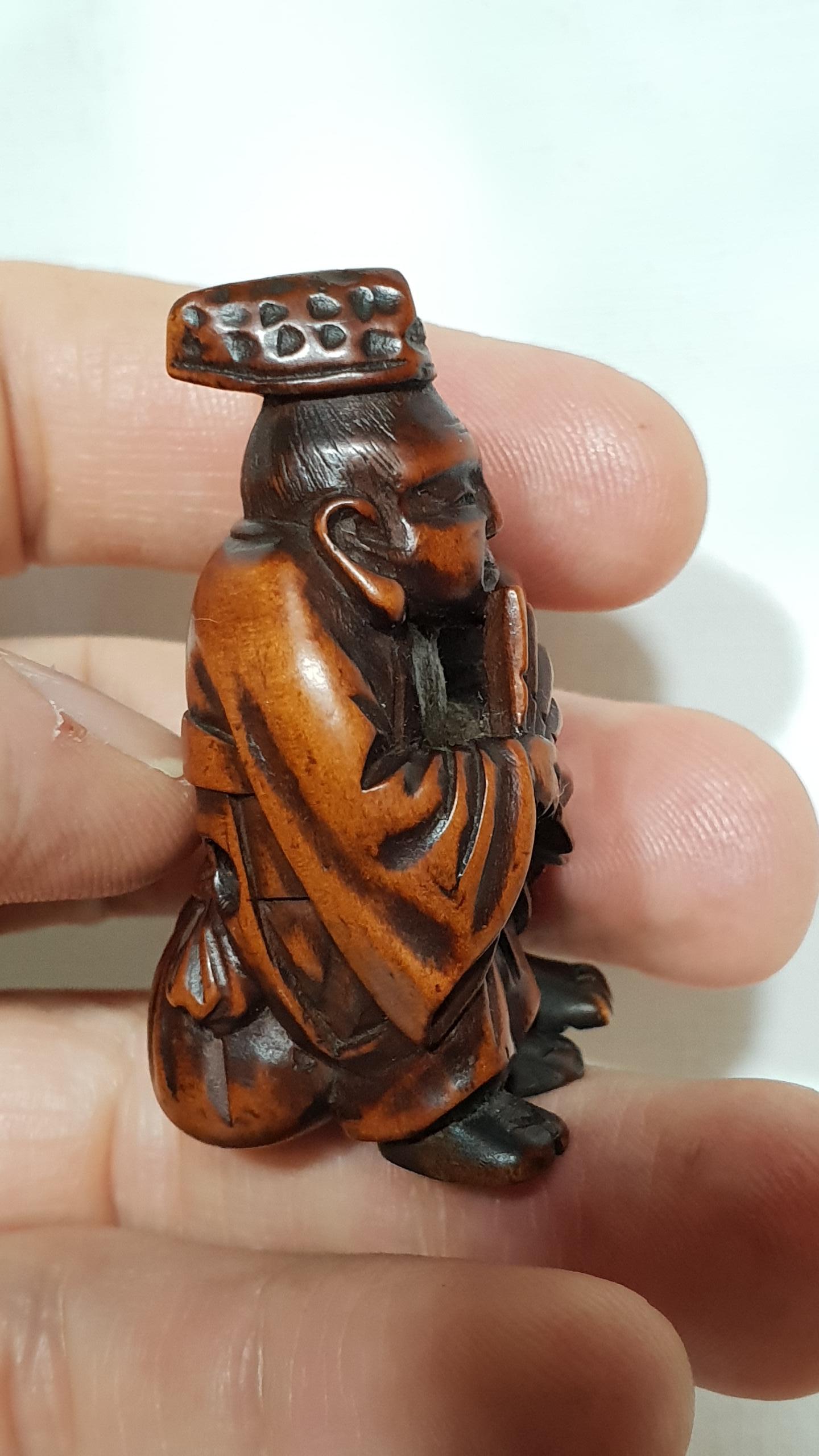 Meiji Period Japanese Two Street Entertainment Netsuke, 1880s 8