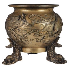 Meiji Period Japanesse Bronze Jardinere Stamped