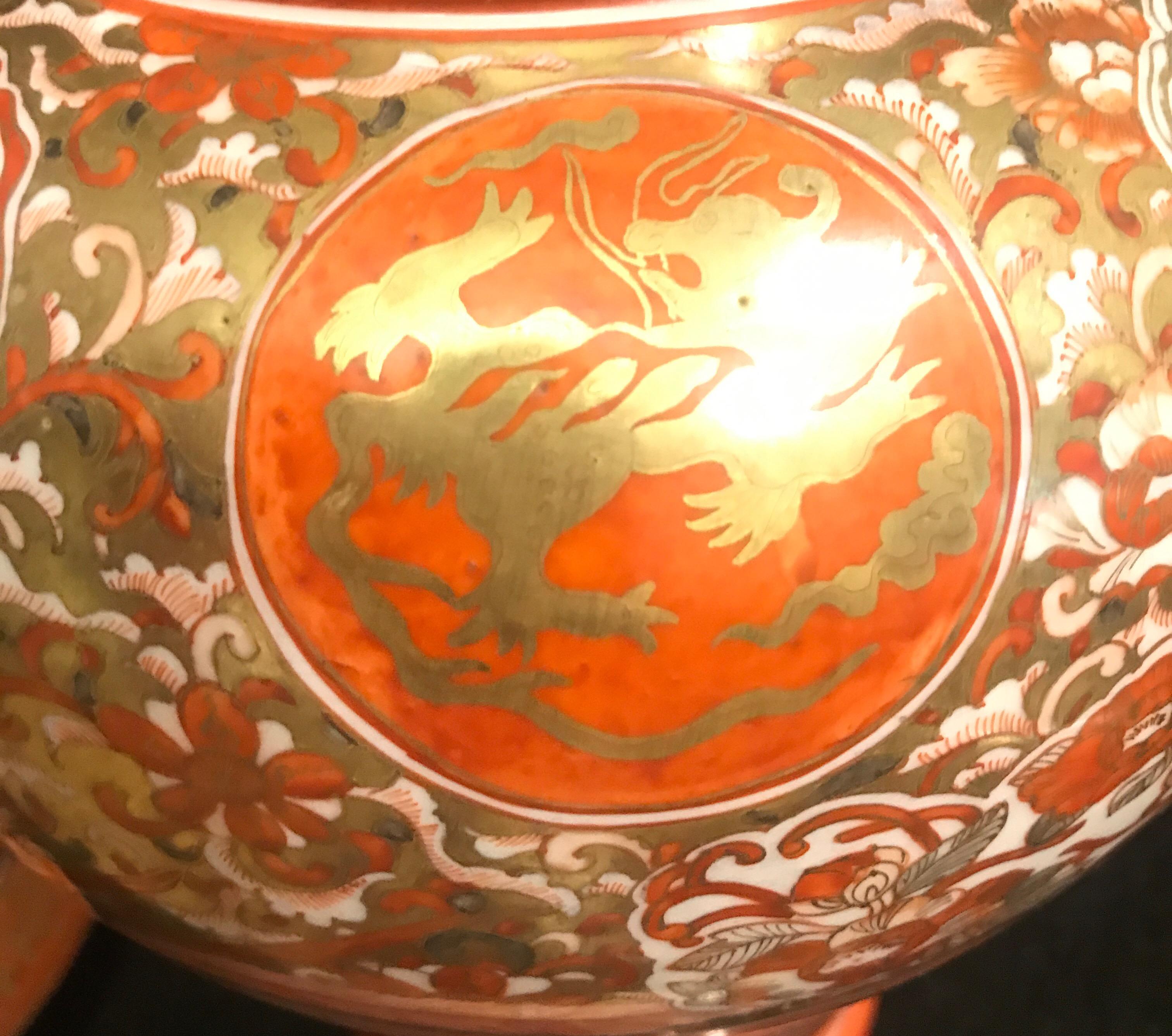 Antique Meiji Period Kutani Japanese Porcelain Temple Jar For Sale 8