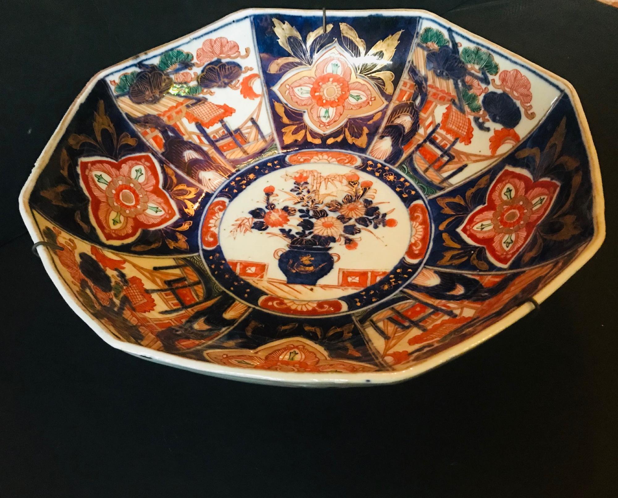 Meiji Period Large Japanese Imari Bowl Centerpiece For Sale 3