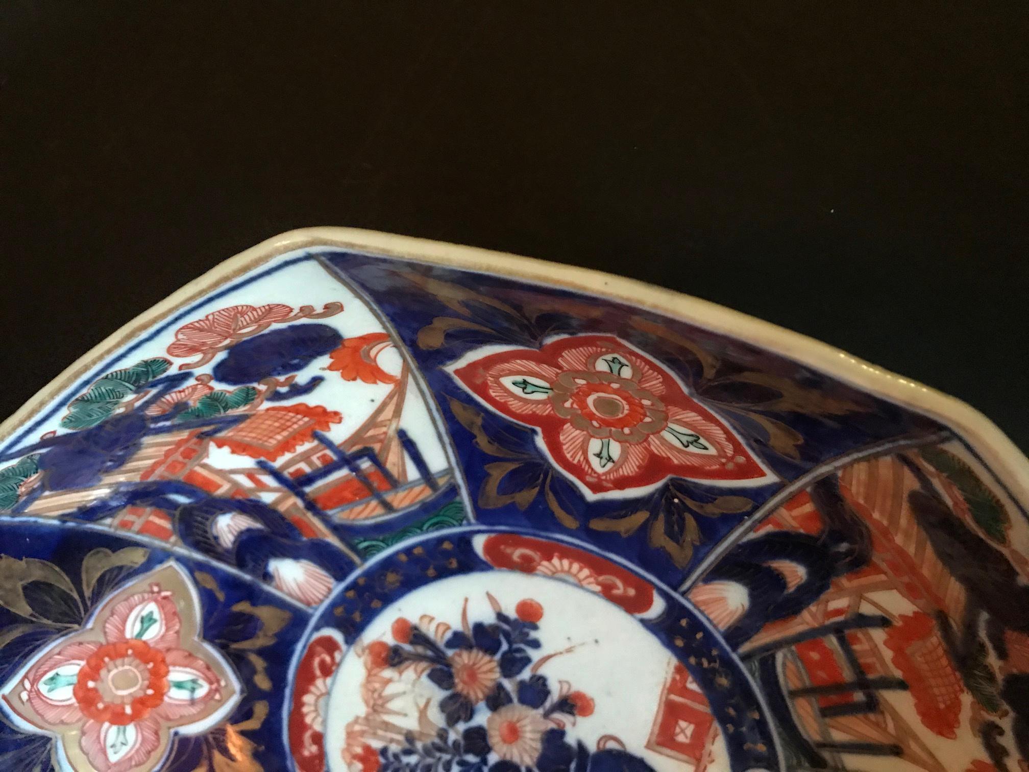 Meiji Period Large Japanese Imari Bowl Centerpiece For Sale 4