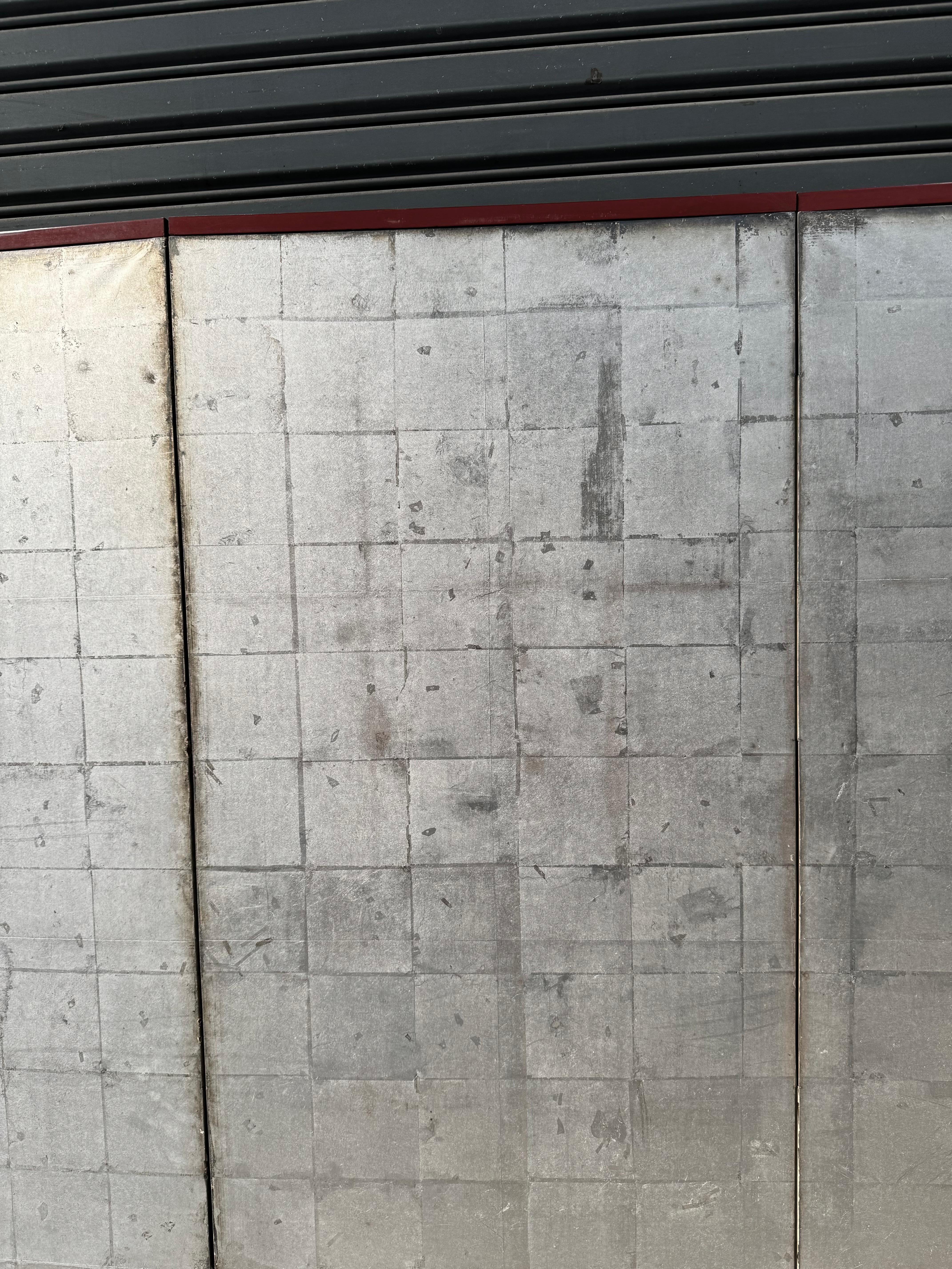 Feuille d'argent Écran en argent oxydé de la période Meiji en vente