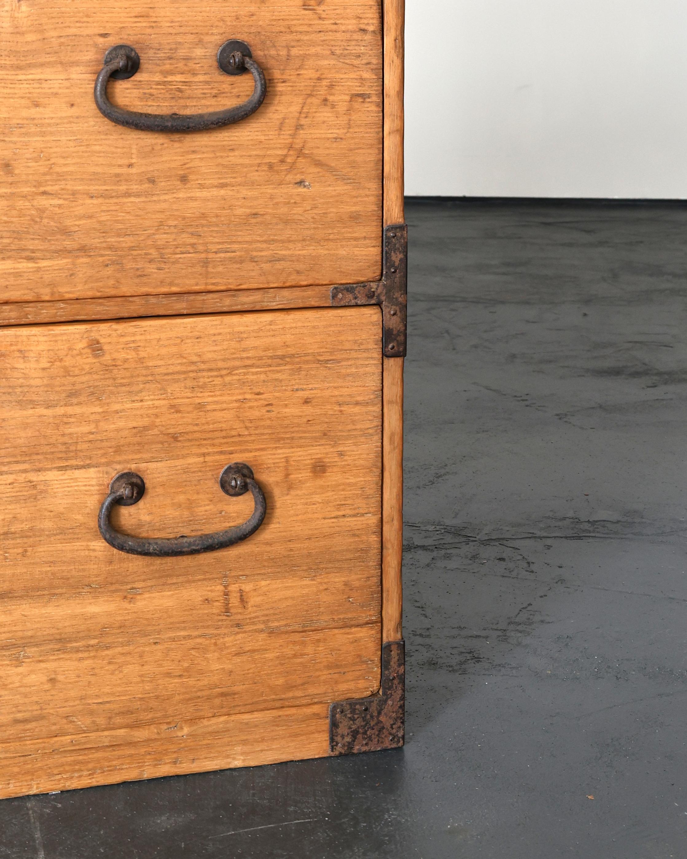 Meiji Period Tansu/Chest Of Drawers For Sale 1