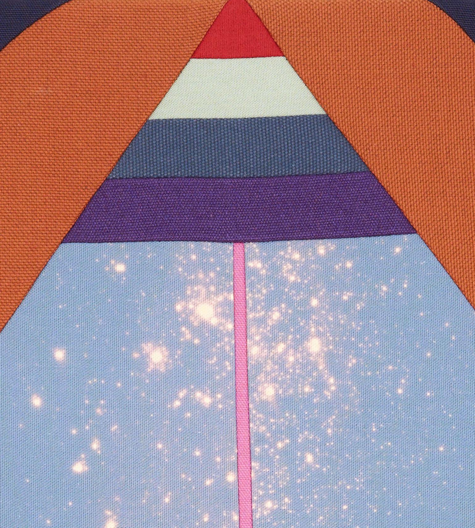�„Neptune“,'' Samt, Blech, Wolle, Baumwolle, zeitgenössische, abstrakte Textilkunst (Zeitgenössisch), Mixed Media Art, von Meike Legler