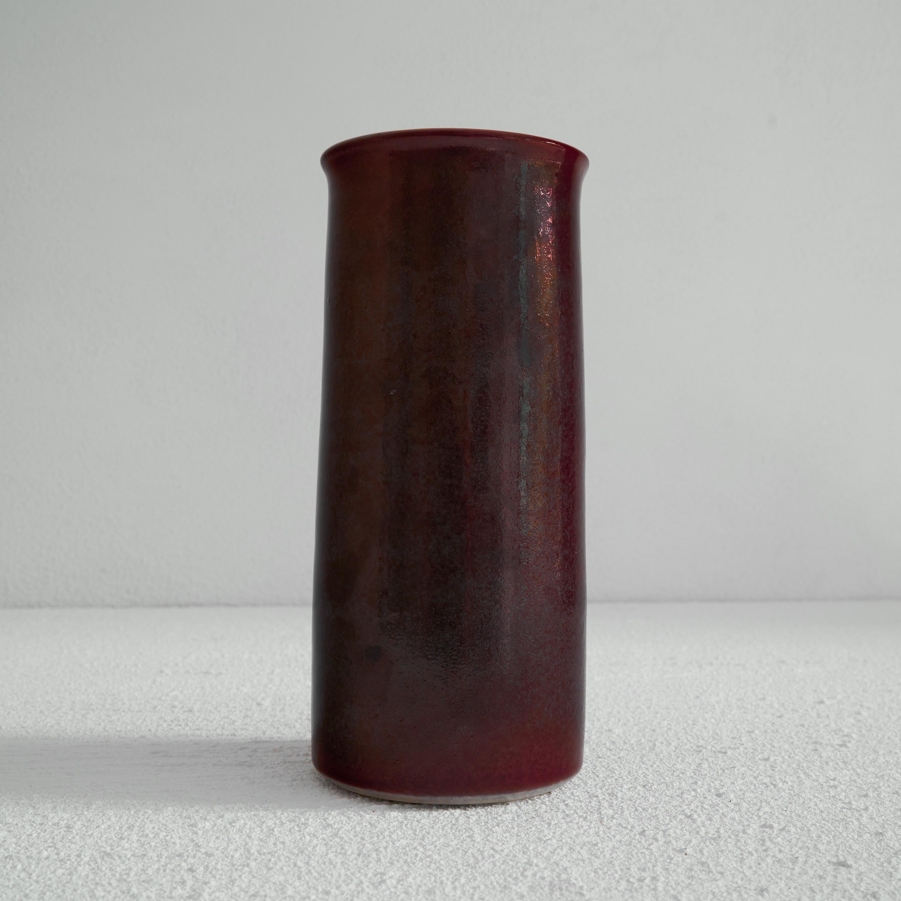 Dutch Meindert Zaalberg Hand Signed Purple Metallic Glazed Studio Pottery Vase For Sale