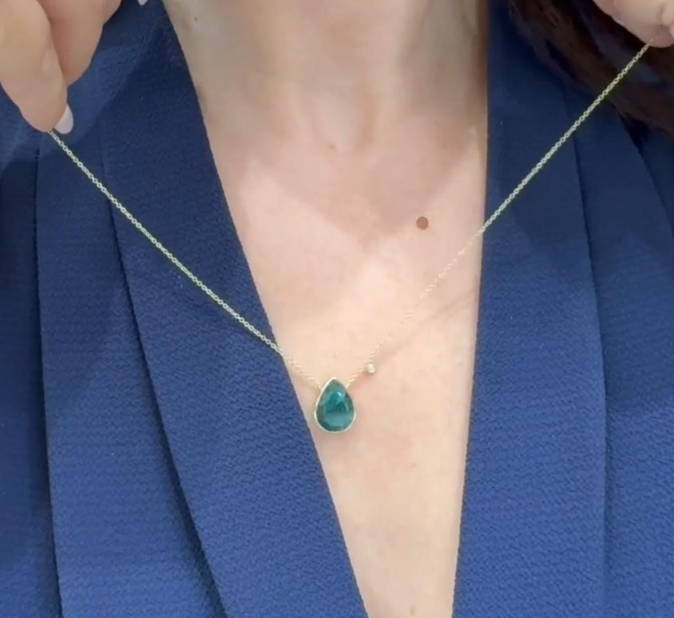 Meira T 14K Yellow Gold Pear Shaped 5.03 Carat Emerald Necklace with Diamonds For Sale 3