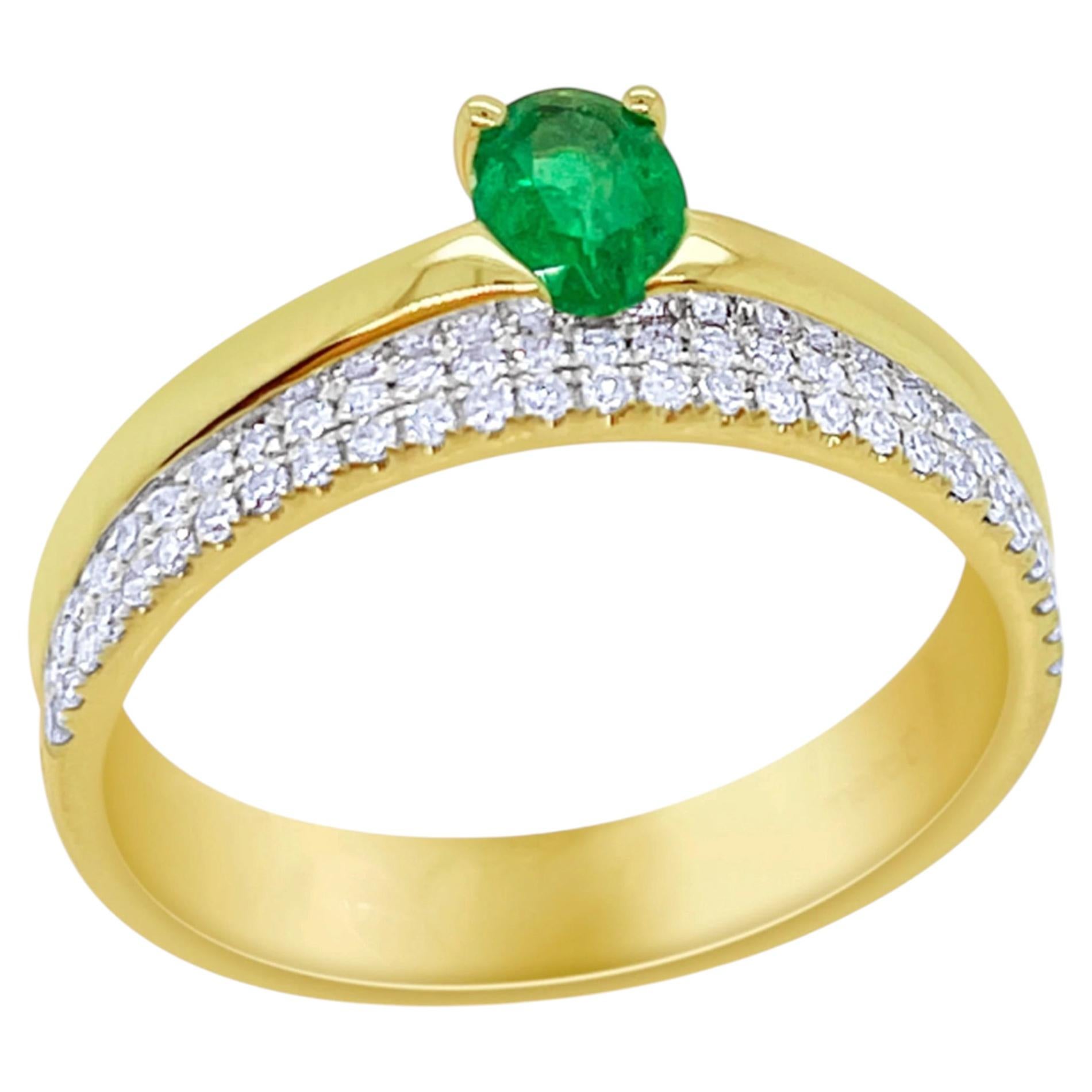 Meira T. R10060/YE 14K Yellow Gold Doubly Row Ring with Diamonds & Oval Emerald For Sale