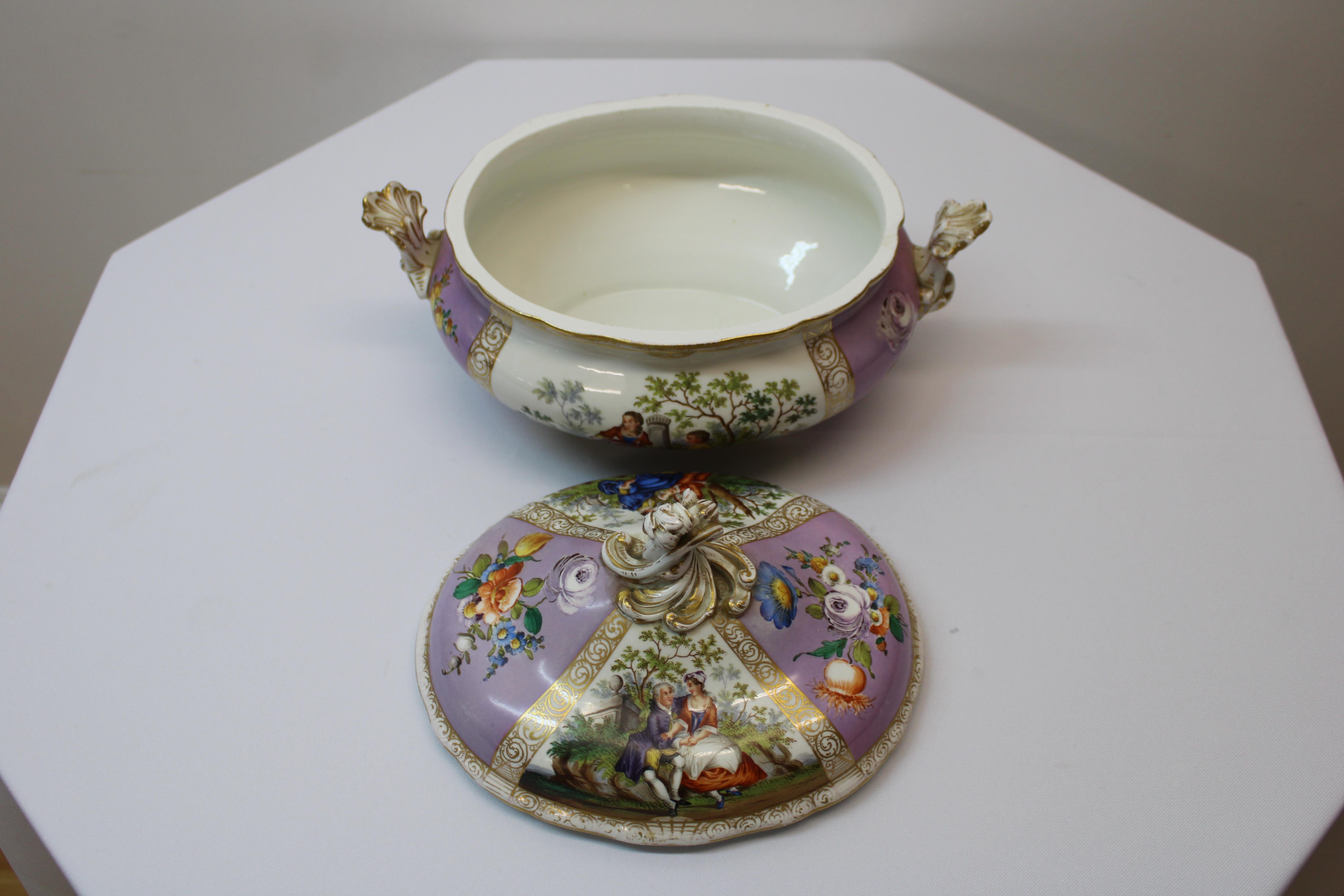Meissen Porcelain Soup Tureen In Good Condition For Sale In San Francisco, CA