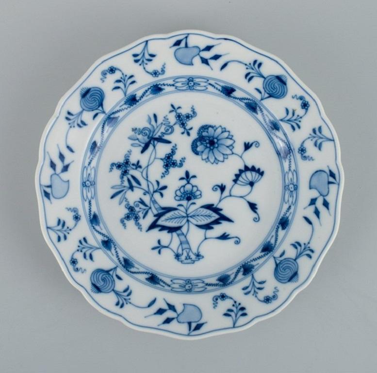 Porcelain Meissen, a Set of Six Blue Onion Dinner Plates, circa 1900