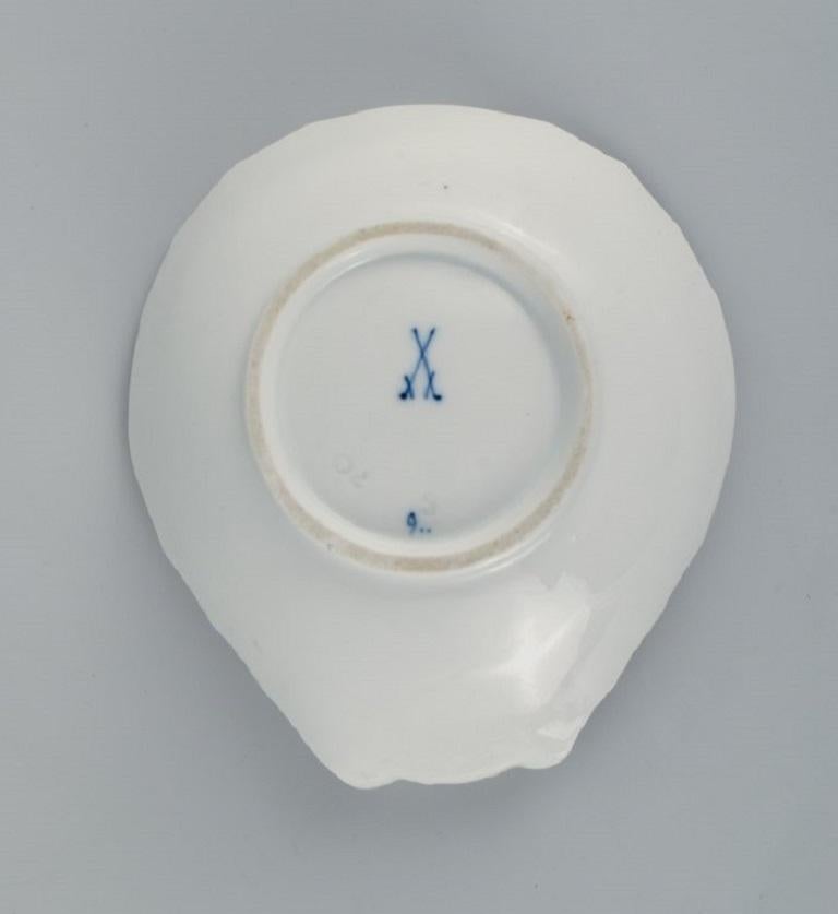 Meissen, ein Satz von sechs schalenförmigen Schalen, handbemalt, blauer Zwiebel. im Zustand „Hervorragend“ im Angebot in Copenhagen, DK