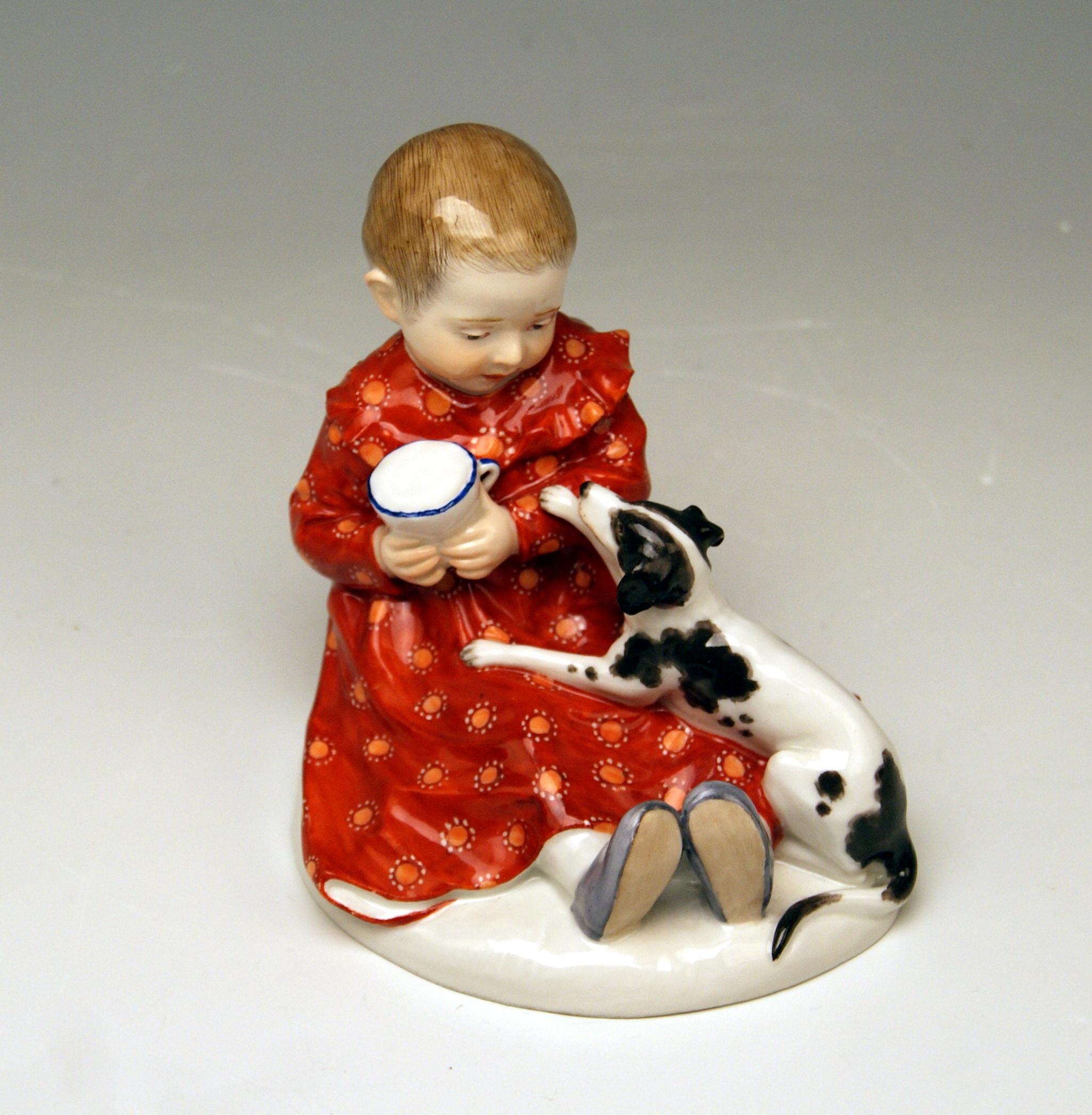 Meissen Art Nouveau Baby Child with Dog by Paul Rumrich Model a 234, circa 1910 In Excellent Condition In Vienna, AT