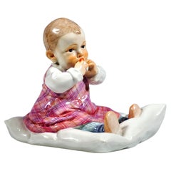 Figura Art Nouveau di Meissen, Child & Child seduto su un cuscino, di Konrad Hentschel, 1905