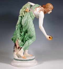 Meissen Art Nouveau Figurine, Young Lady Ball Player by Walter Schott, 1924-1934
