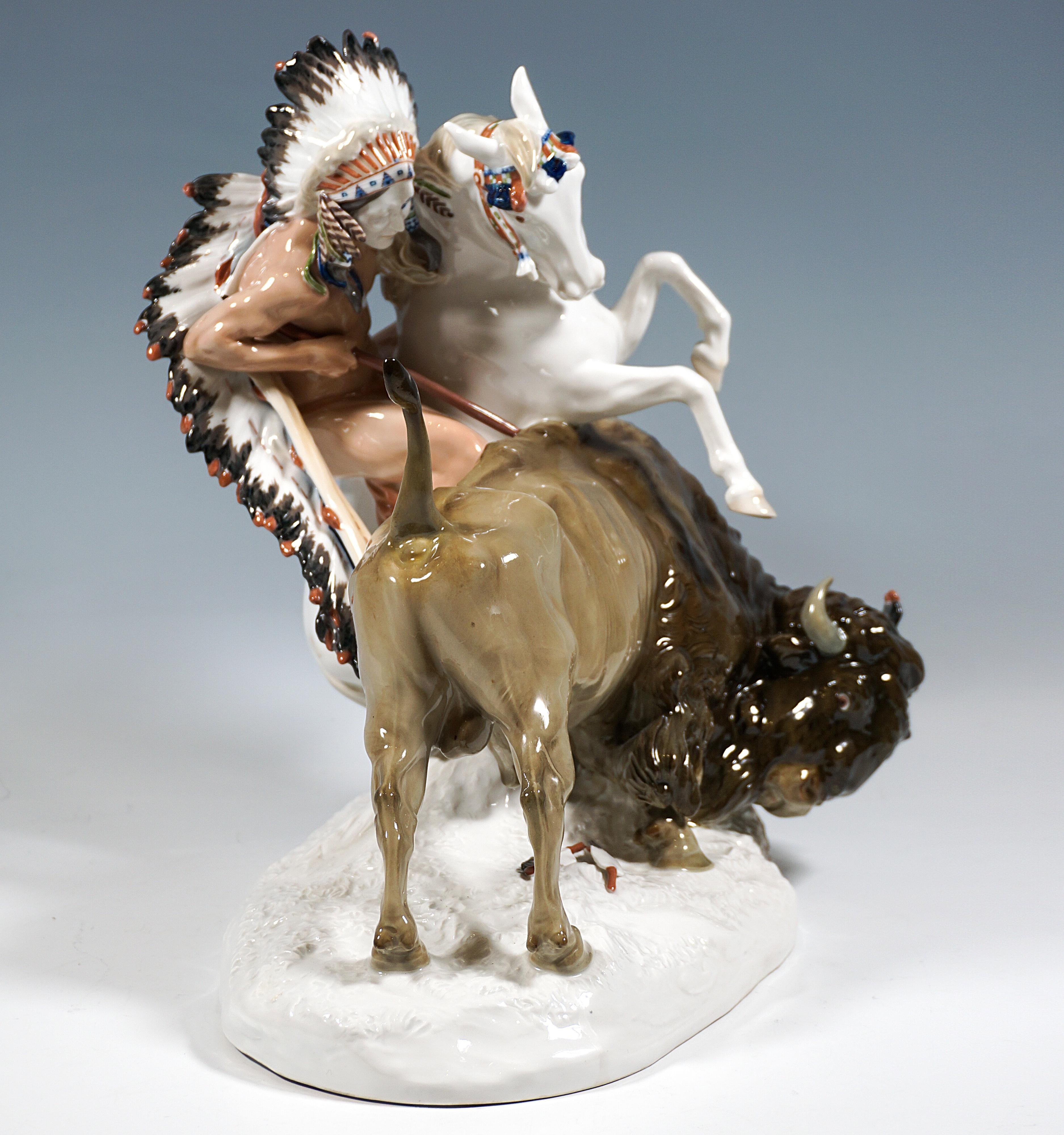 Meissener Jugendstil-Porzellangruppe „Indian Haunting A Buffalo“, Hoesel, Deutschland im Zustand „Gut“ im Angebot in Vienna, AT