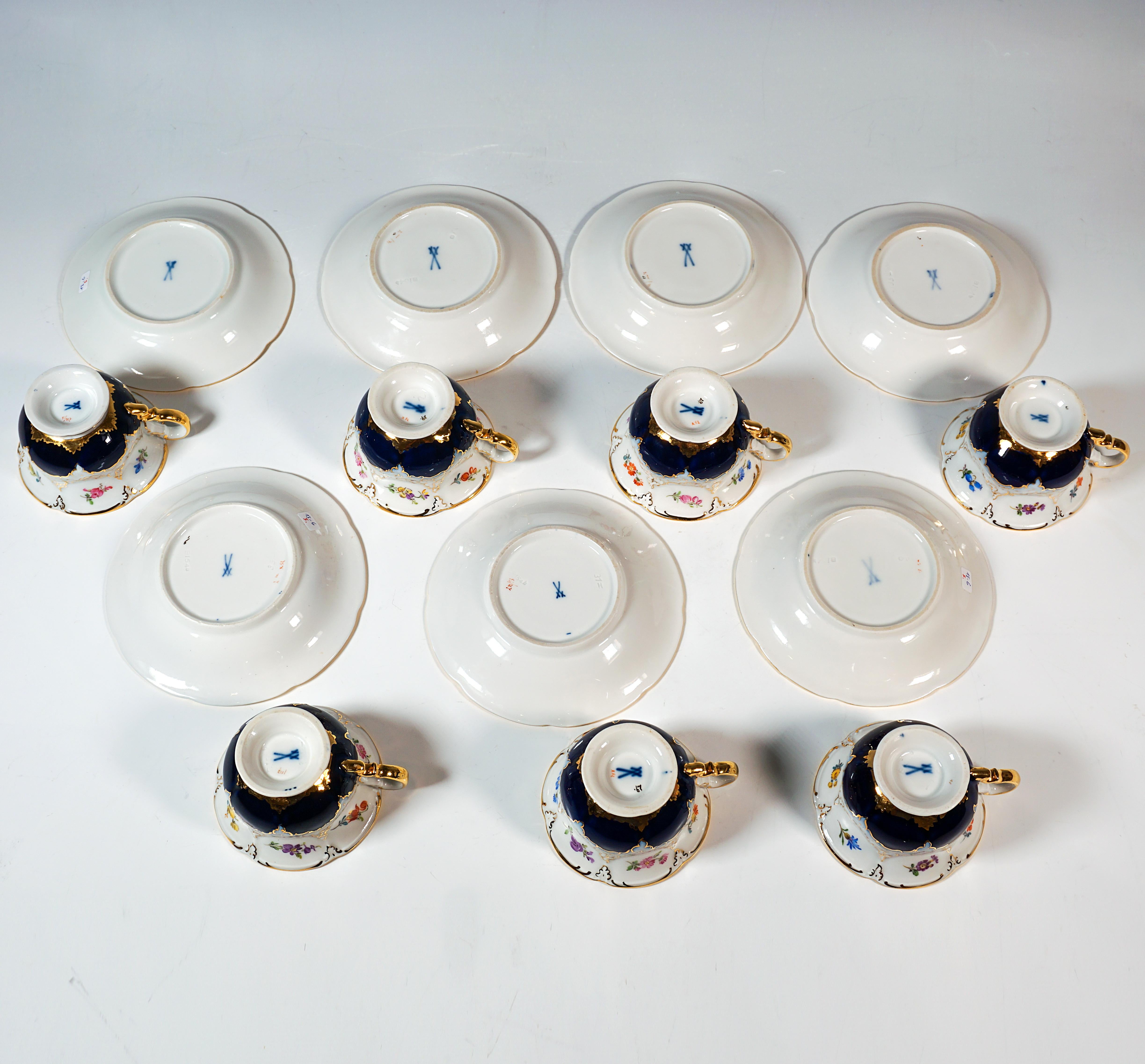 Service à café Meissen en forme de B pour 6 personnes avec décor cobalt et or somptueux, 20e Bon état - En vente à Vienna, AT