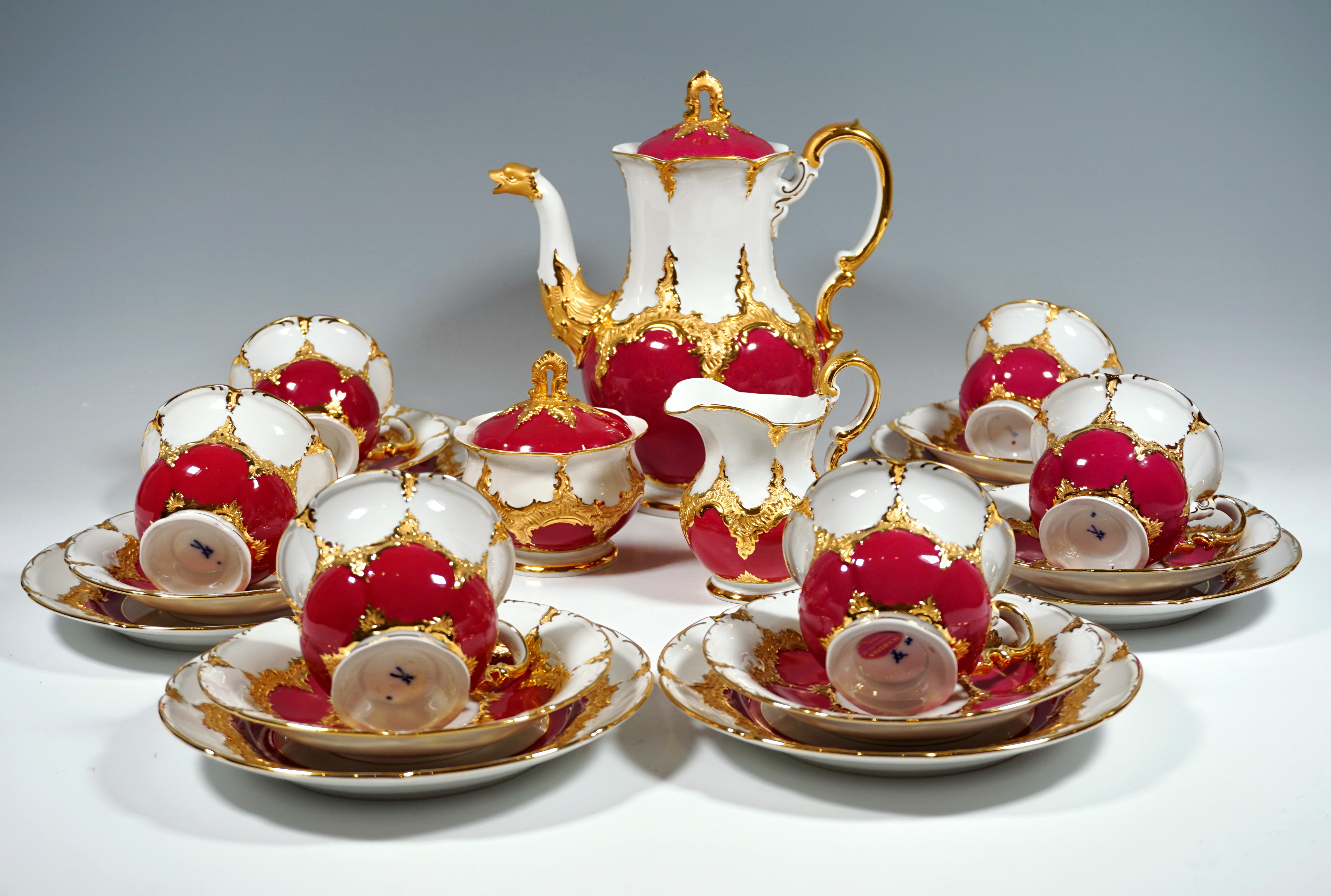 Meissen B-Shape Coffee Set for 6 Persons with Purple & Elaborate Gold Decor 2
