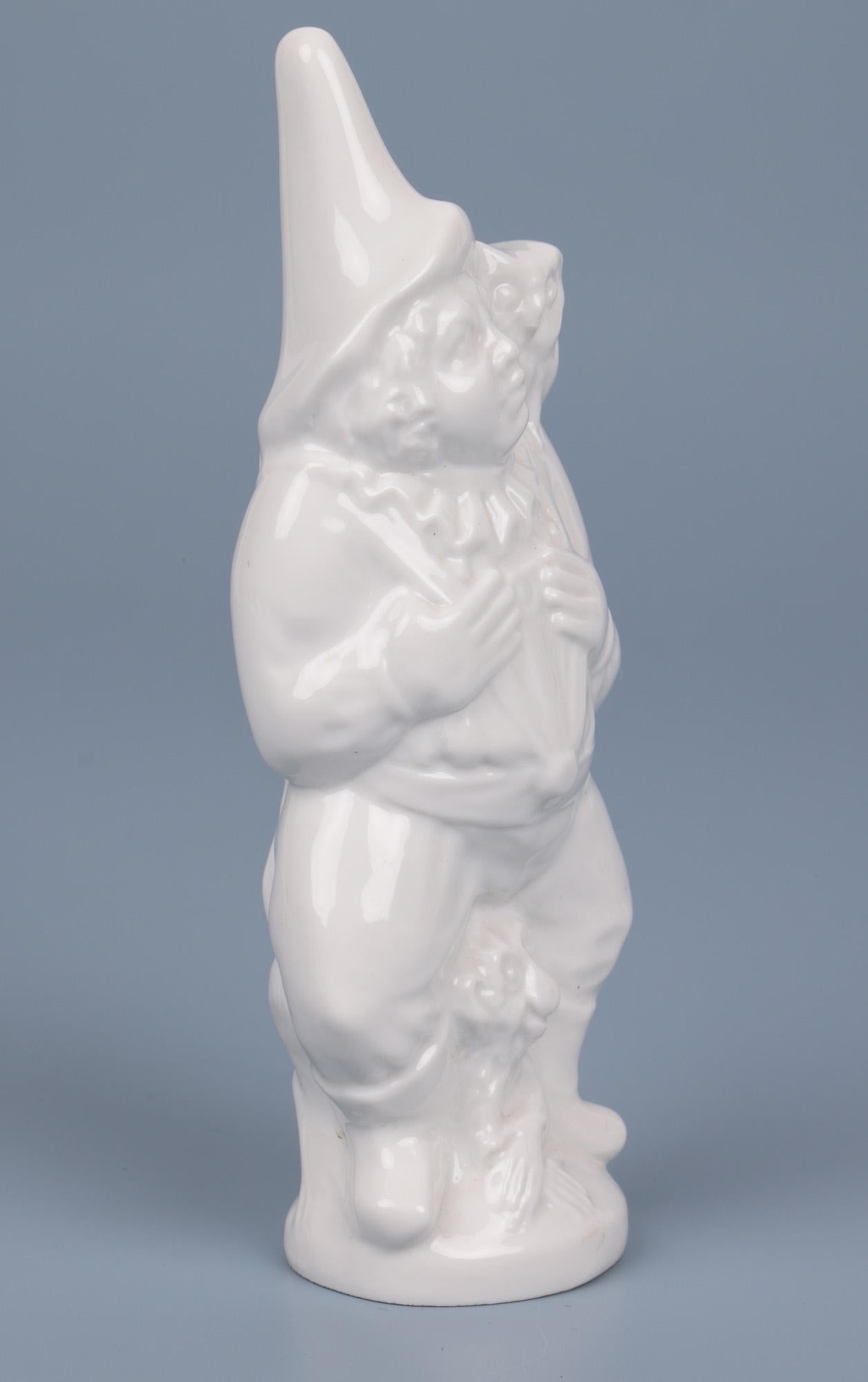 Meissen Blanc de Chine Porcelain Jester and Monkey Figure In Good Condition For Sale In Bishop's Stortford, Hertfordshire