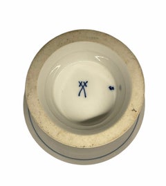 Meissen Blue and White Chinoiserie Porcelain Trumpet Vase