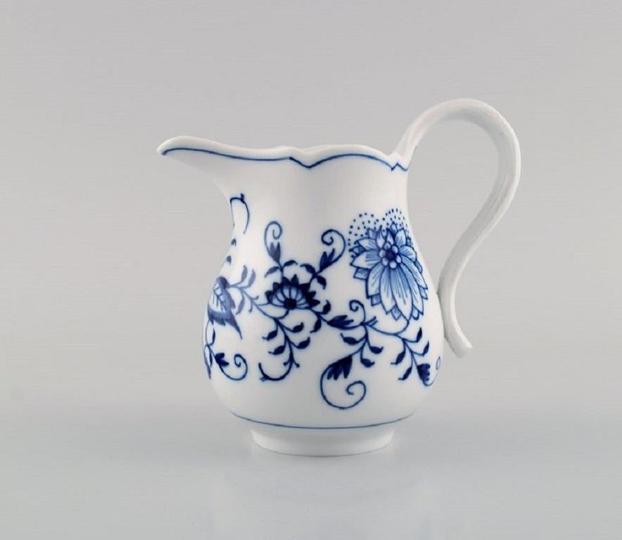 20th Century Meissen Blue Onion Egoist Coffee Service in Hand-Painted Porcelain, Approx. 1900 For Sale