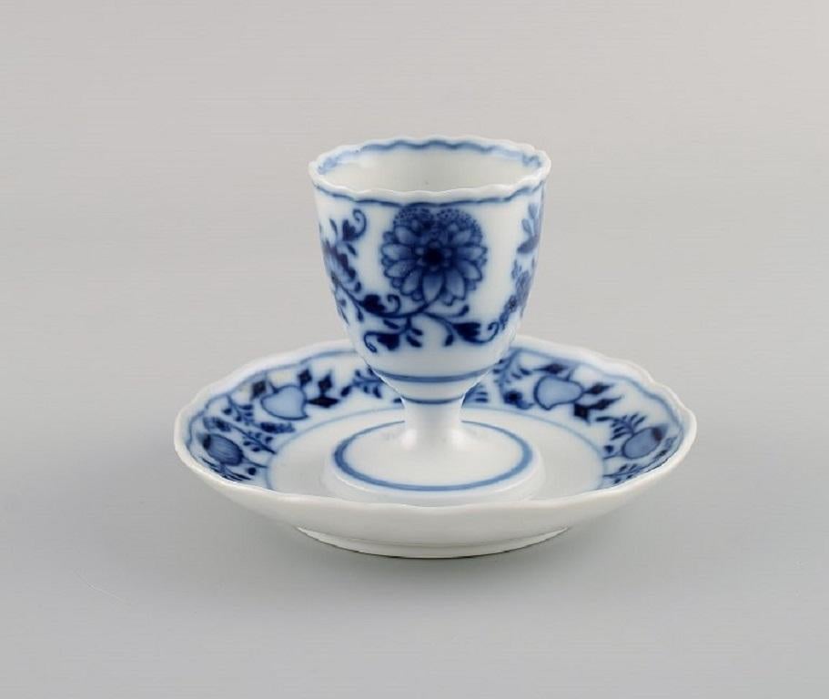 Meissenes Egoistisches Kaffeeservice mit blauer Zwiebel aus handbemaltem Porzellan, um 1900 im Angebot 1