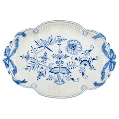 Meissen “Blue Onion”. Large platter in porcelain with openwork border.