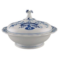 Meissen Blue Onion Lidded Tureen in Hand-Painted Porcelain, Early 20th C