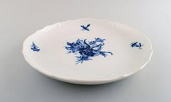 Meissen Blue Onion Low Porcelain Bowl, circa 1920
