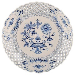 Meissen Blue Onion Pattern Pierced Bowl, 20th Century