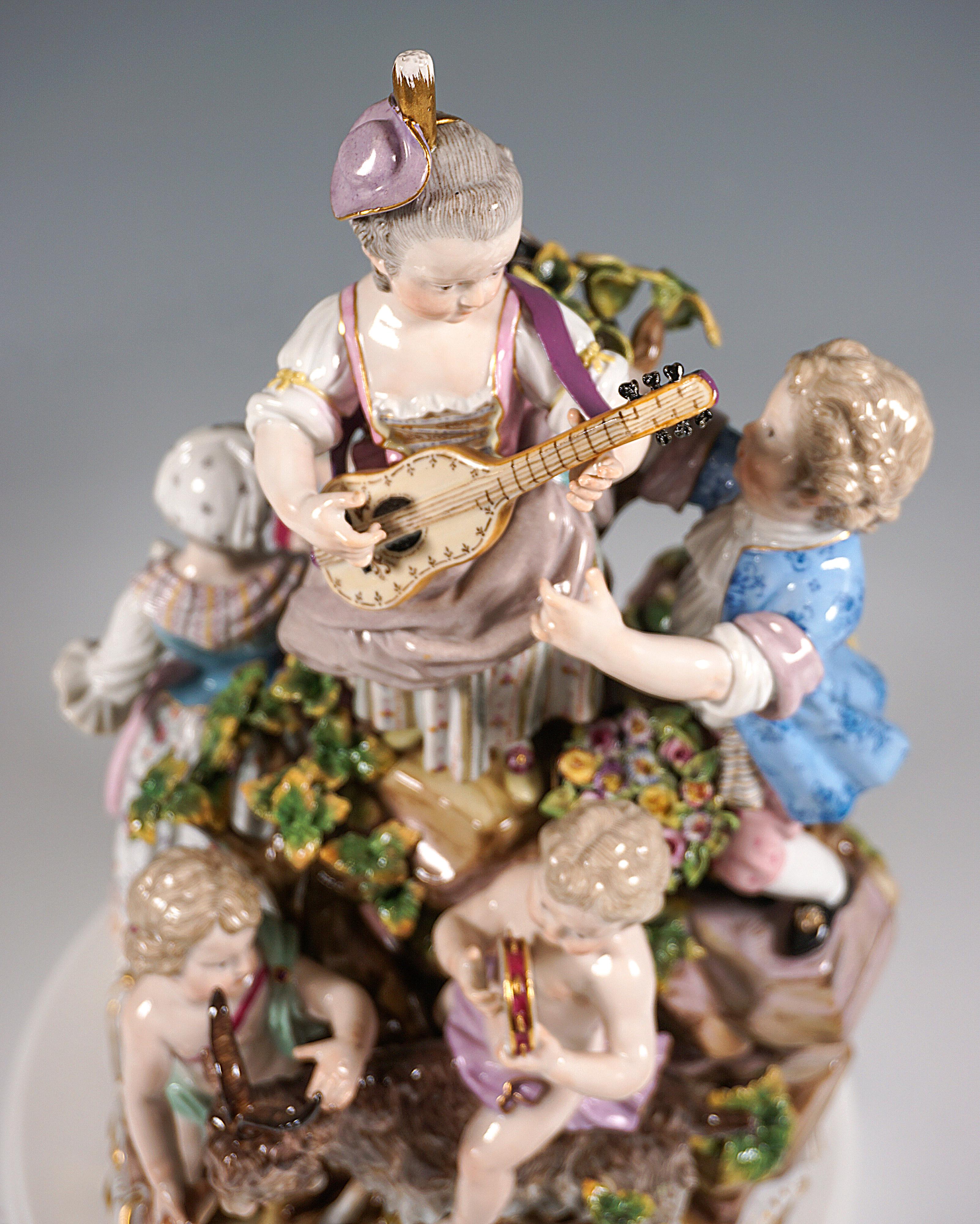 Meissen Bucolic Festival Figurines Cherubs Couple Musicians Acier, C 59, 1870 For Sale 2