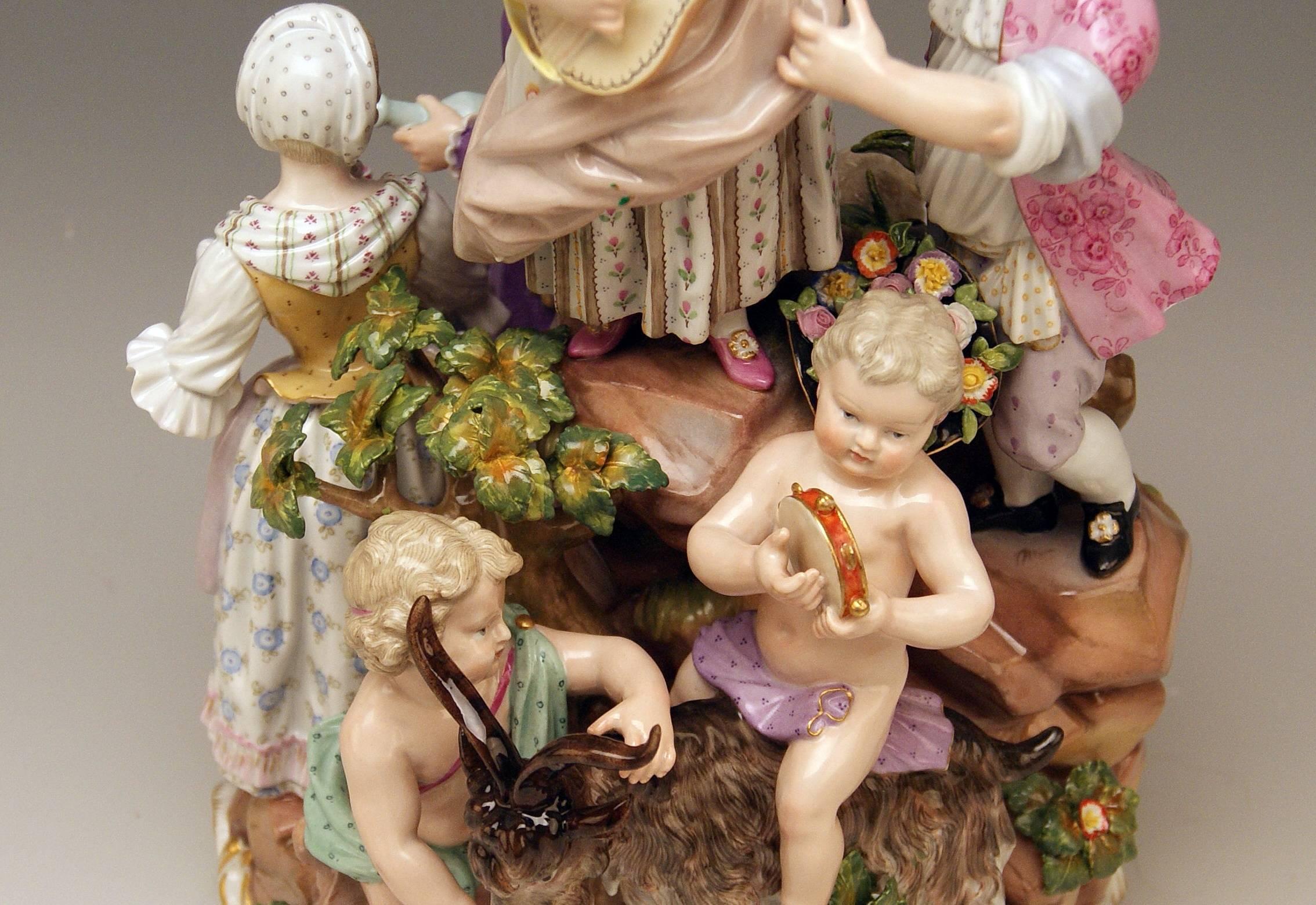 Late 19th Century Meissen Bucolic Festival Figurines Cherubs Couple Musicians Acier, C 59, 1870 For Sale