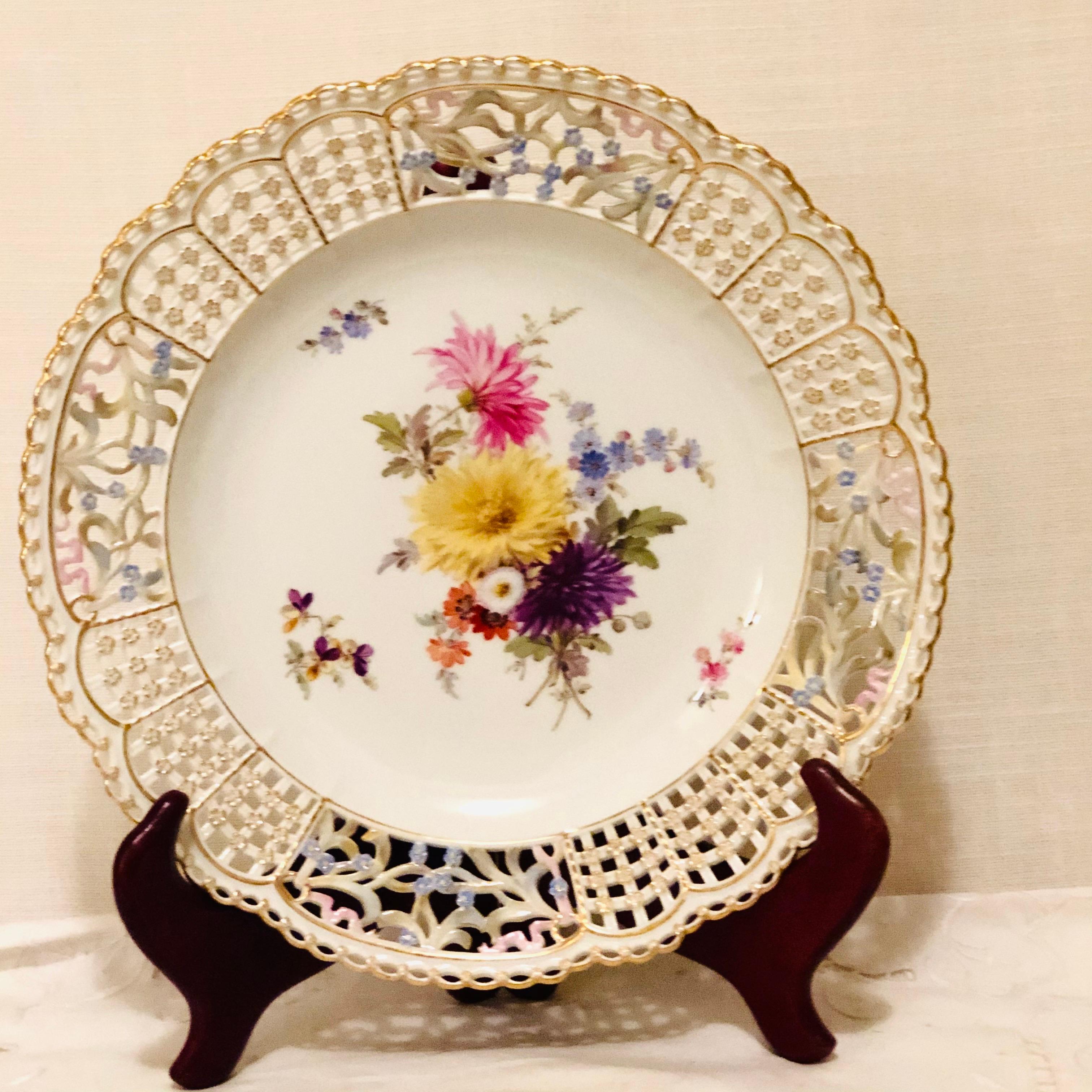 Romantic Meissen Cabinet Plate Painted with a Beautiful Bouquet and Raised Forget Me Nots