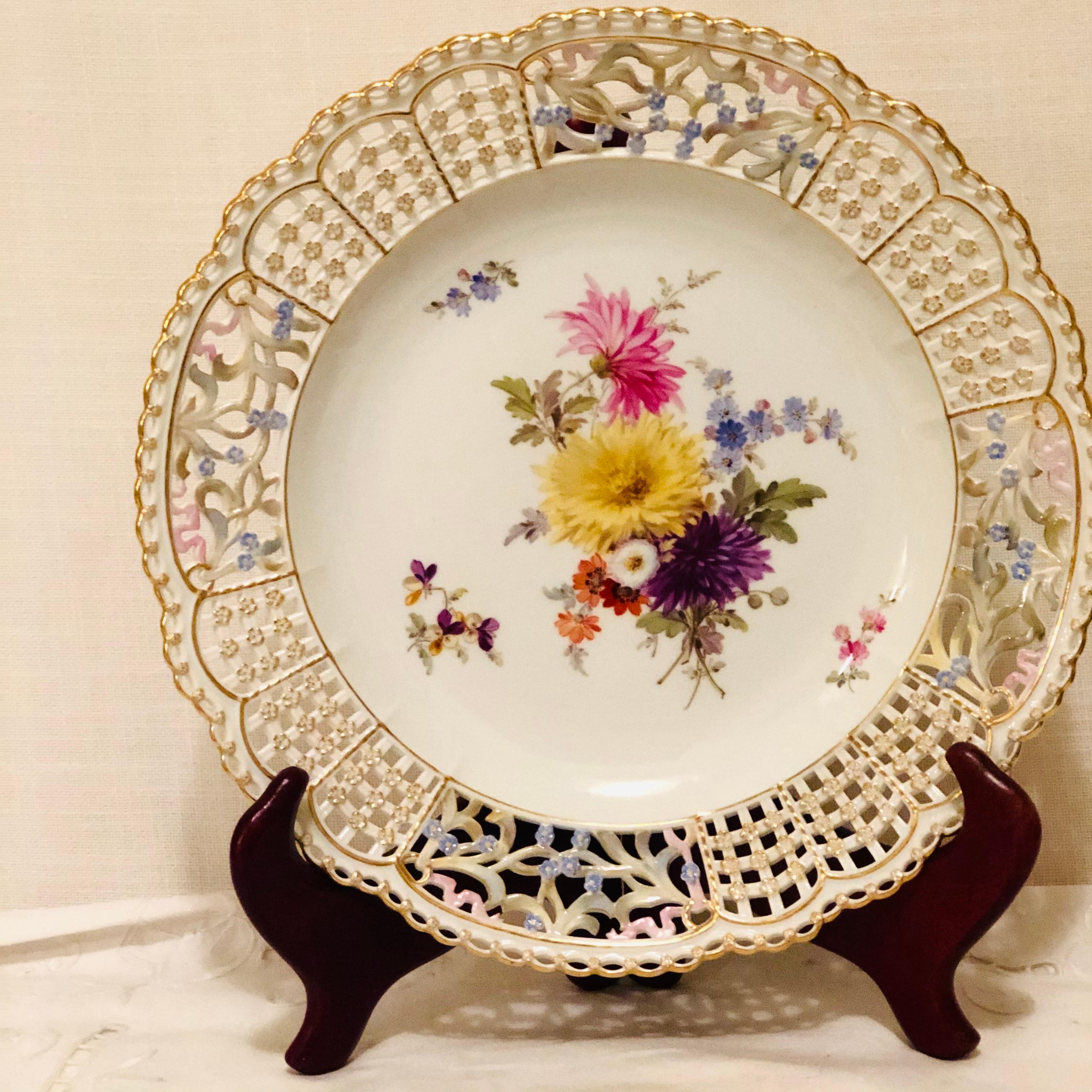 Hand-Painted Meissen Cabinet Plate Painted with a Beautiful Bouquet and Raised Forget Me Nots