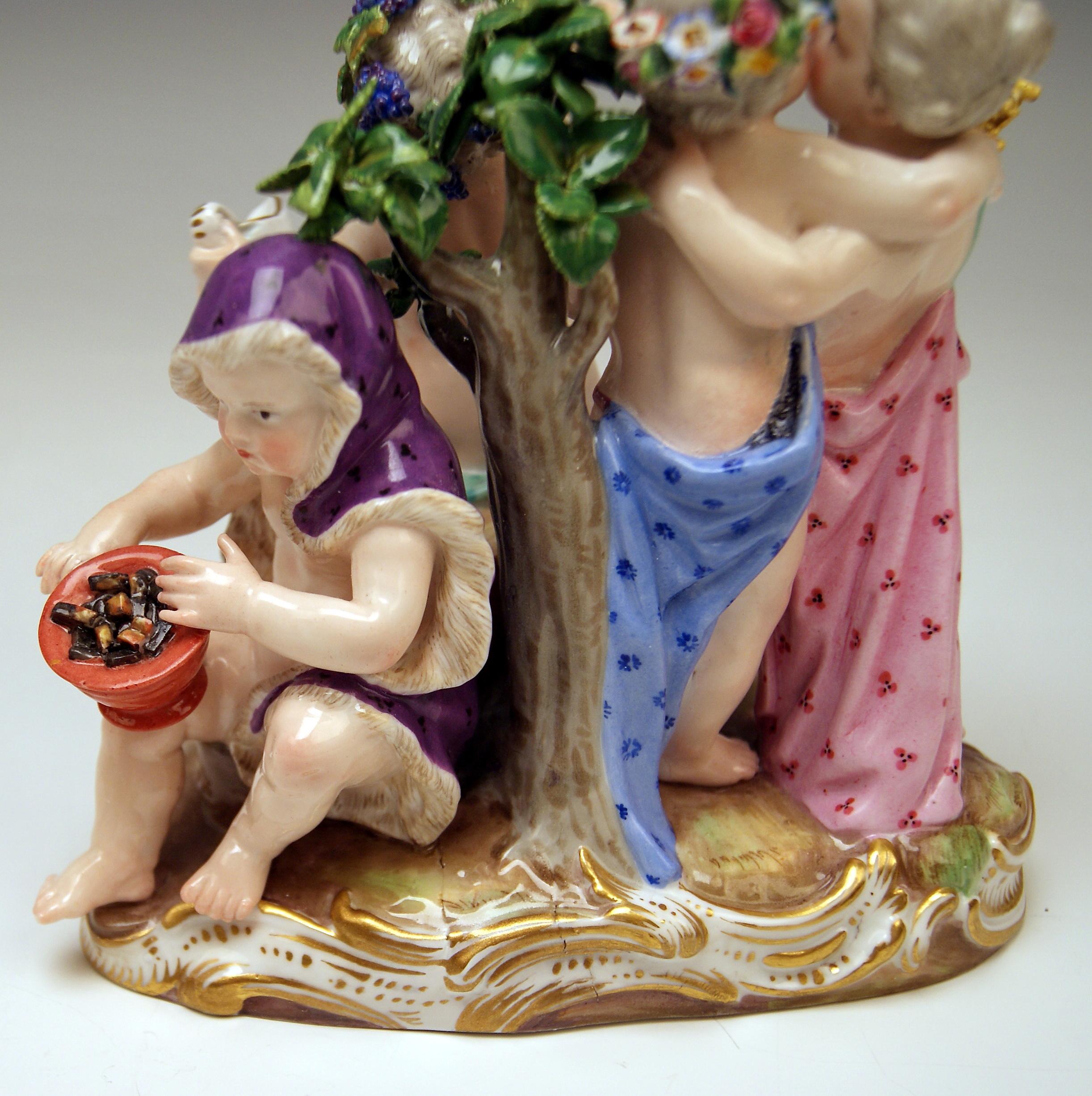 Meissen Cherubs Four Seasons Figurines Model 1068 Kaendler Made, circa 1870 For Sale 2