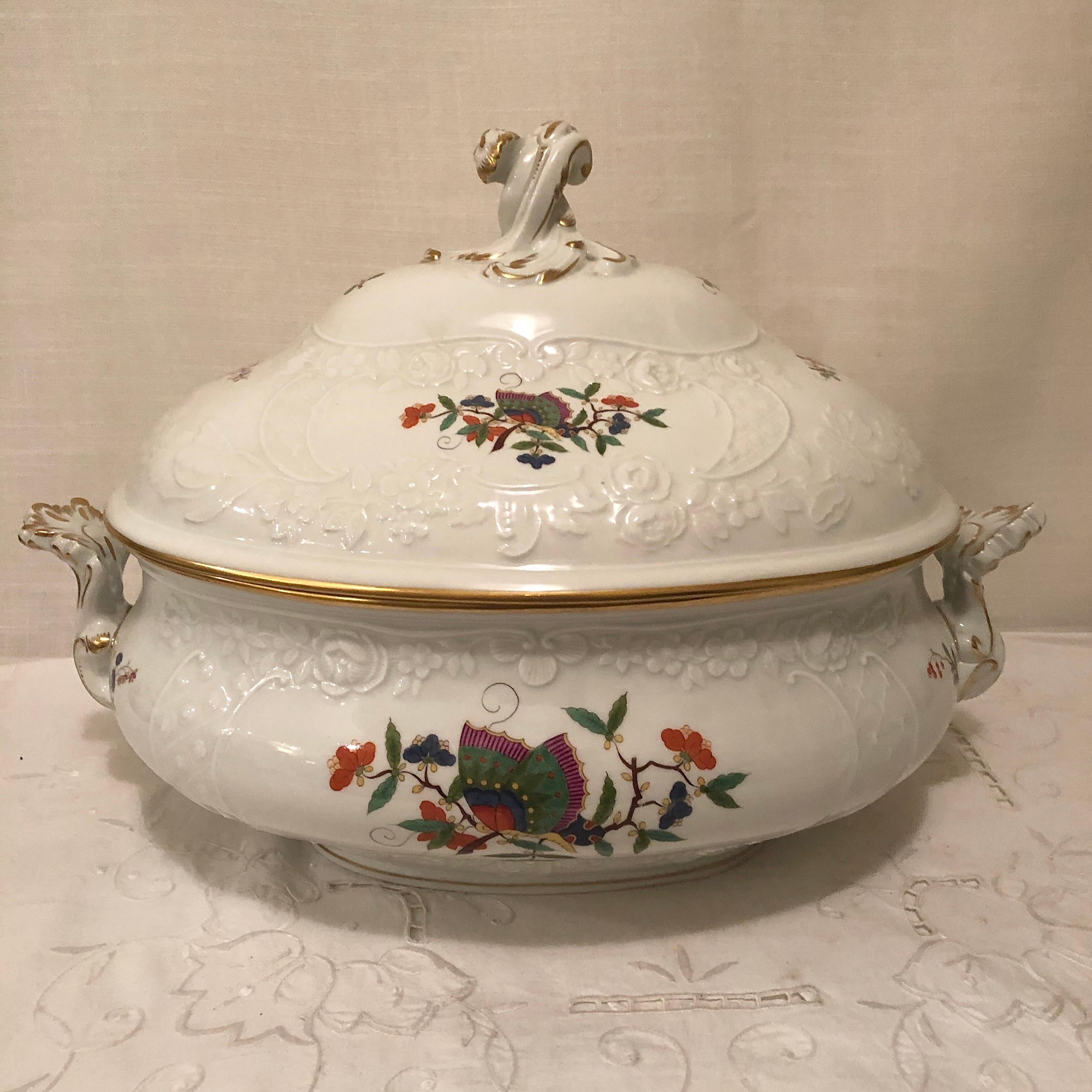 Chinese Export Meissen Chinese Butterfly Large Soup Tureen in the Schmetterling Pattern