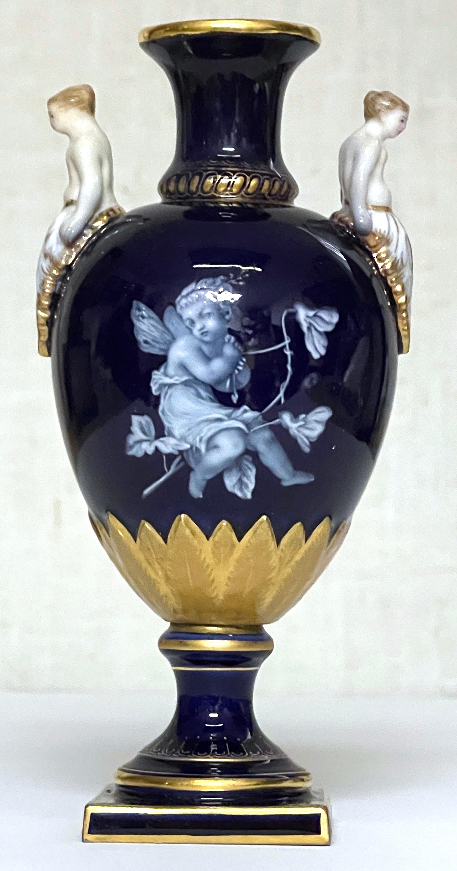 Meissen Cobalt Ground Pâte-sur-pâte Figural Vase, Attributed to Leuteritz For Sale 3