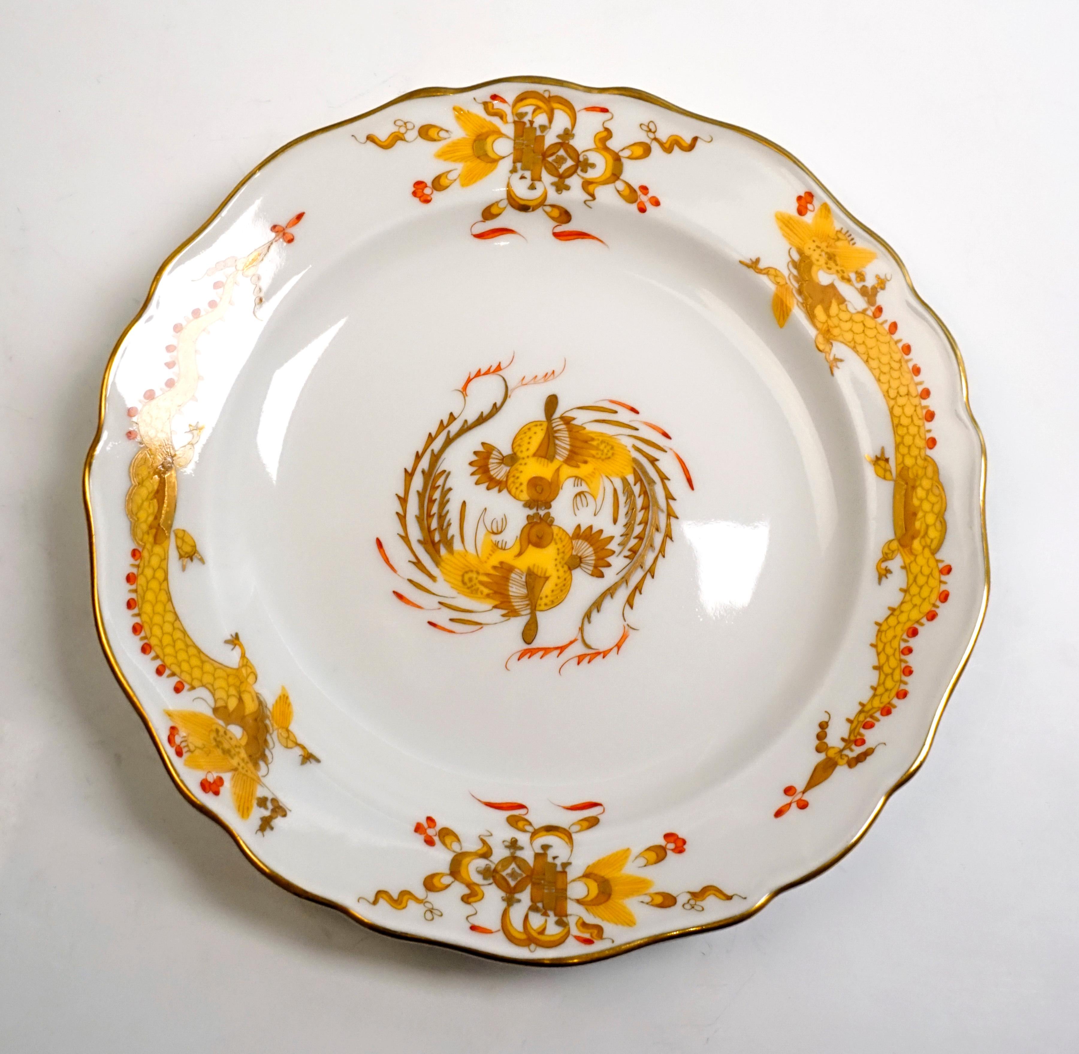 Meissen Coffee and Tee Set with Dessert Plates 12 People Rich Dragon, Yellow In Good Condition In Vienna, AT