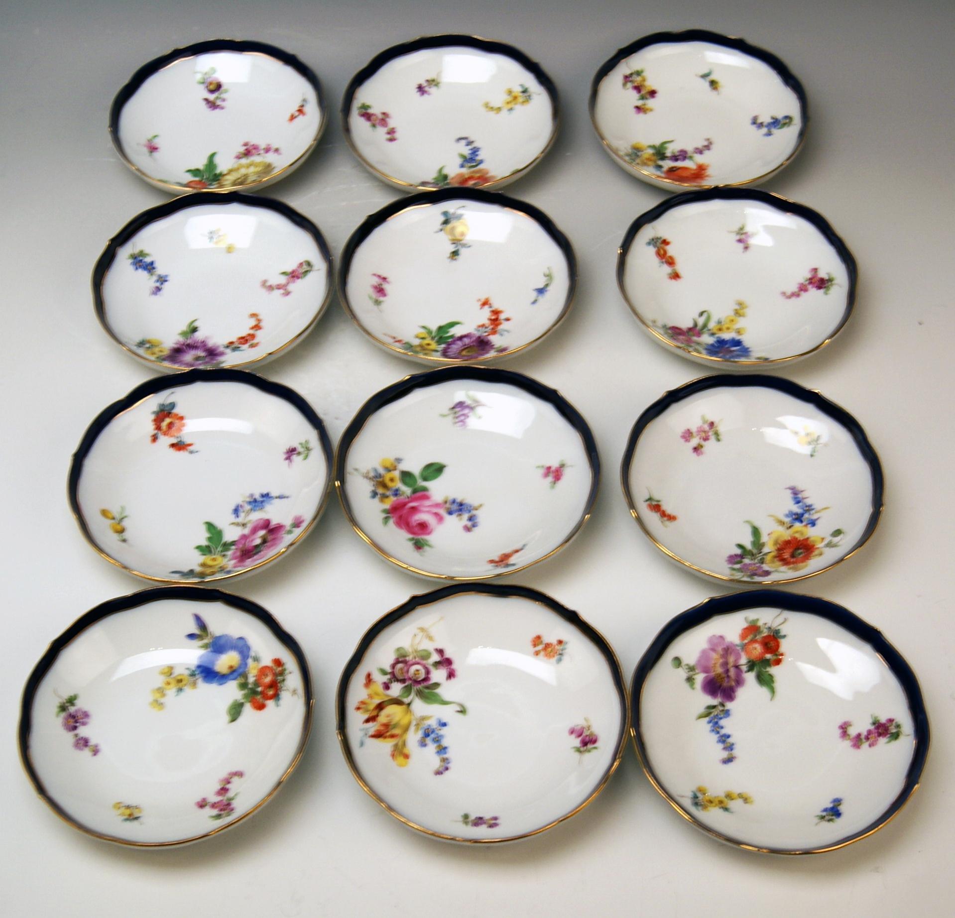 Meissen Coffee Set Bouquet Nr. 051110 12 Persons Pfeiffer Period 1924-1934 In Excellent Condition In Vienna, AT