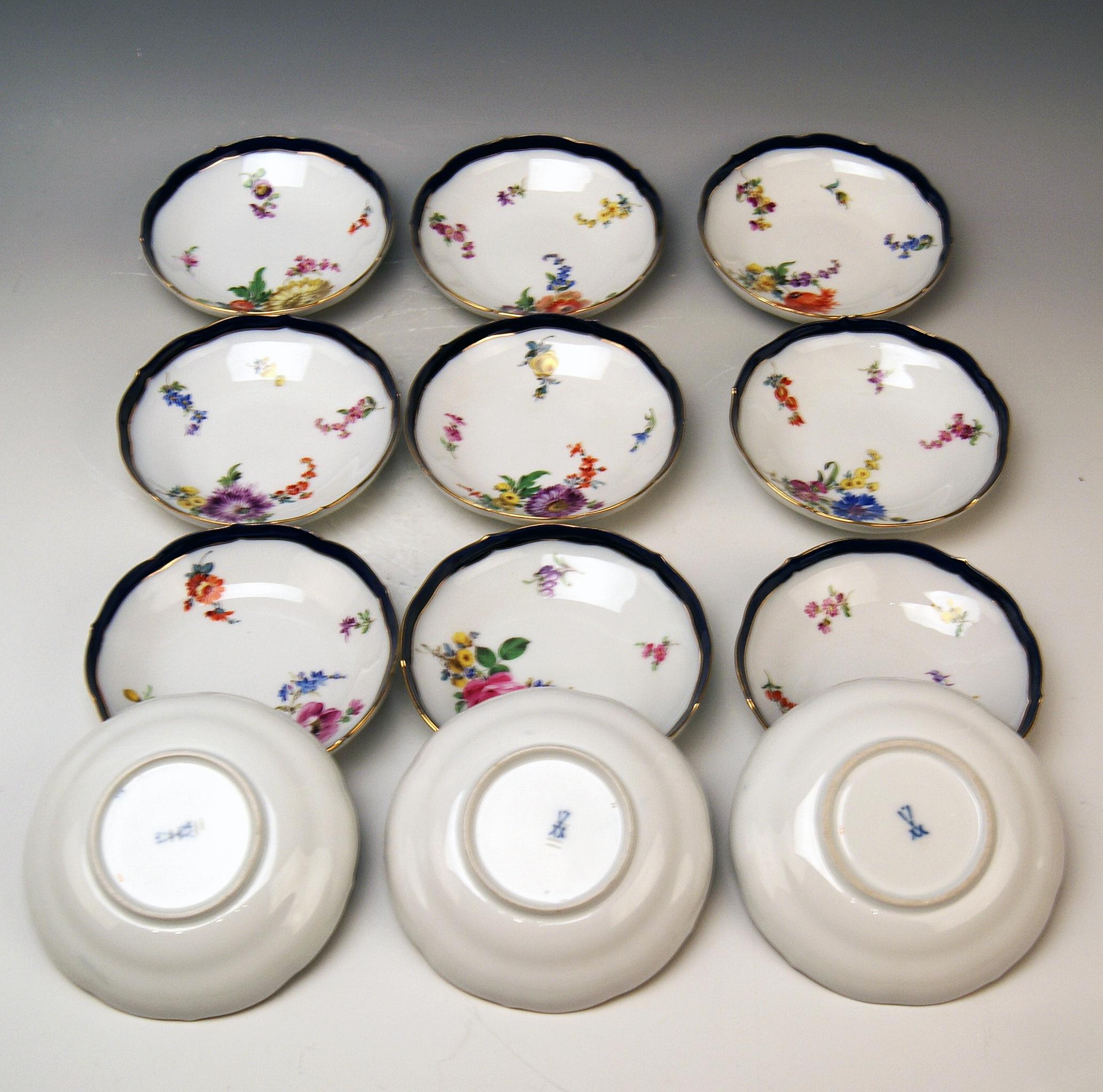 20th Century Meissen Coffee Set Bouquet Nr. 051110 12 Persons Pfeiffer Period 1924-1934 For Sale