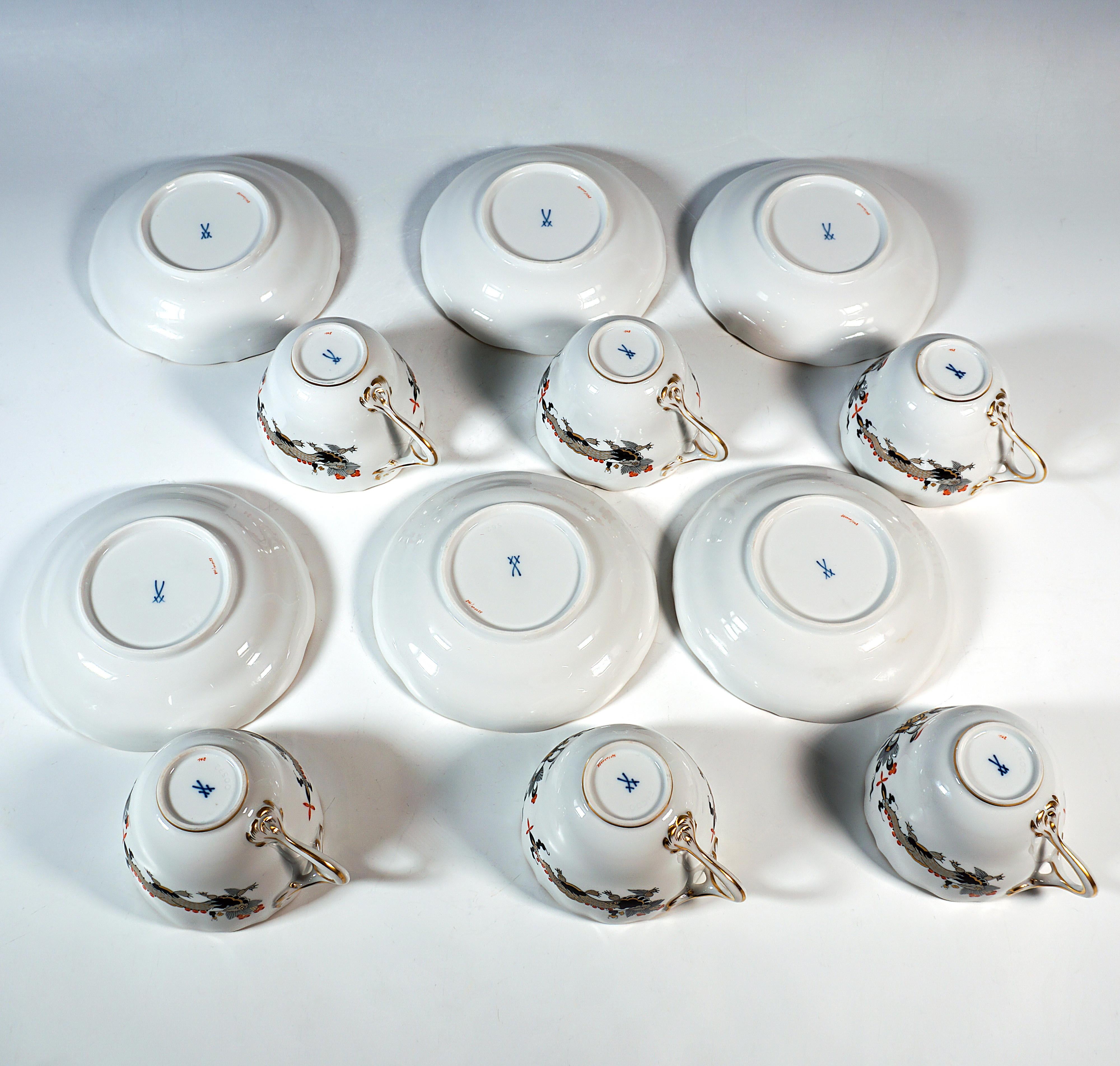 Meissener Kaffeeservice für 6 Personen Reicher Drache Schwarz, Rot & Gold, 20. Jahrhundert (Porzellan) im Angebot