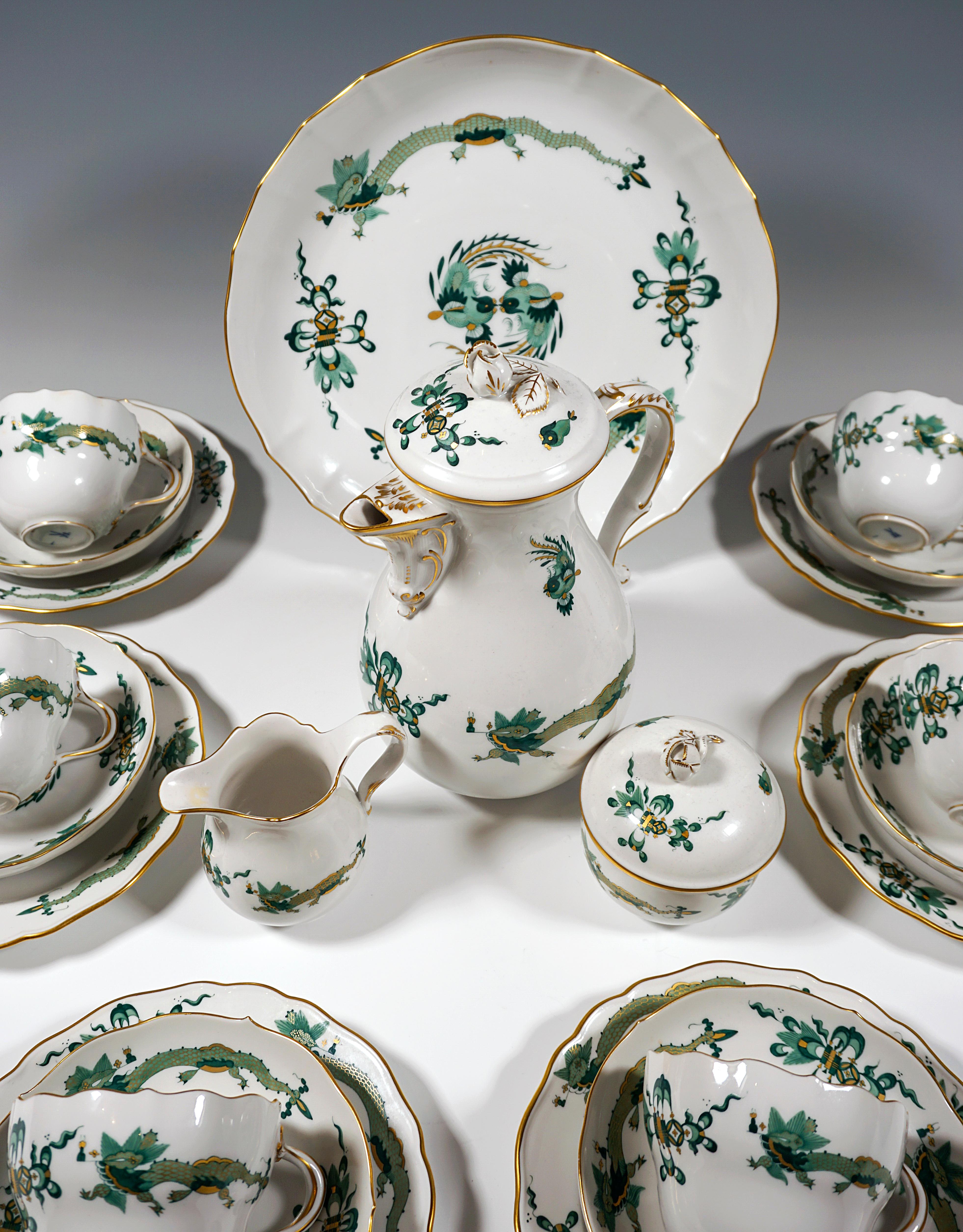 Baroque Meissen Coffee Set For 6 Persons Rich Dragon Green & Gold, 20th Century For Sale