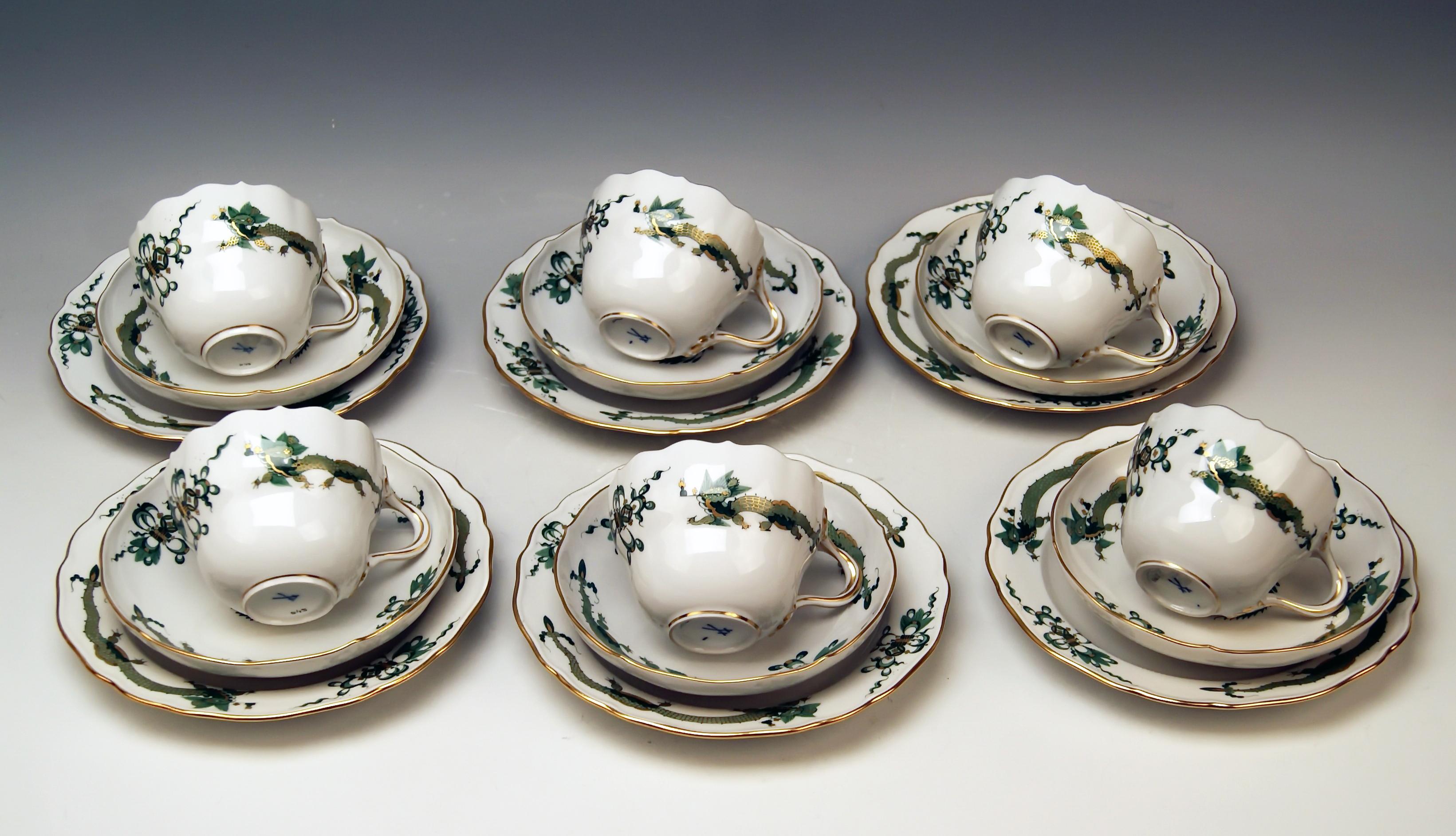 Hand-Painted Meissen Coffee Set Rich Green Dragon Decor Nr 320310 Six Persons Made circa 1970