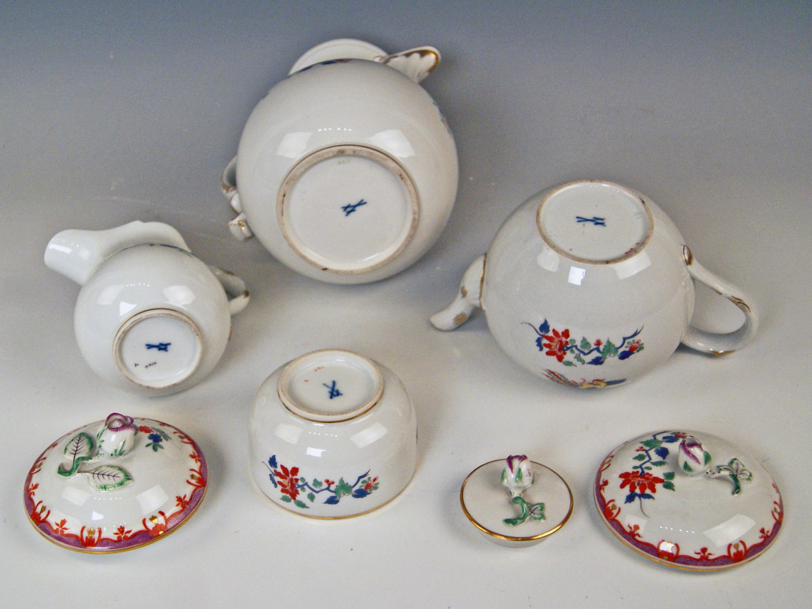 Painted Meissen Coffee Tea Set Twelve Persons Purple Chinese Flowers Hens & Cocks