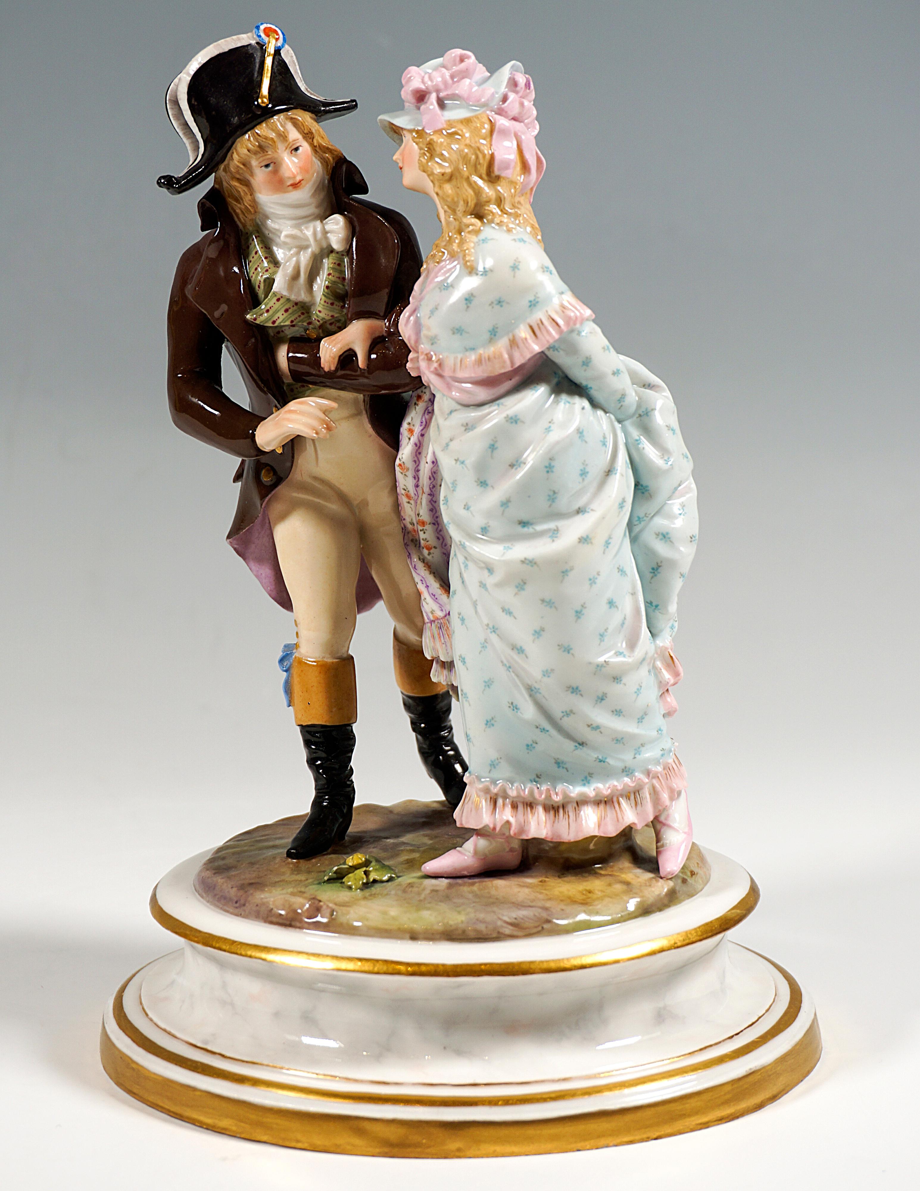 Fait main Groupe de Costume de Meissen, Couple Dressed In Empire, par H. Goeschl, vers 1940 en vente